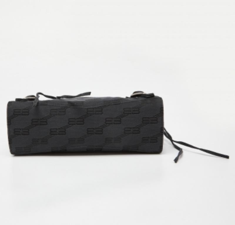 Balenciaga Borsa nera BB Monogram in tela XS Neo Cagole in vendita 1
