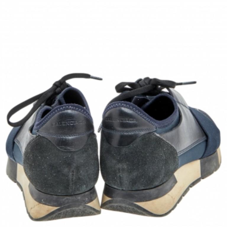 Balenciaga - Baskets Race Runner en cuir et maille noir/bleu - Taille 38 en vente 2