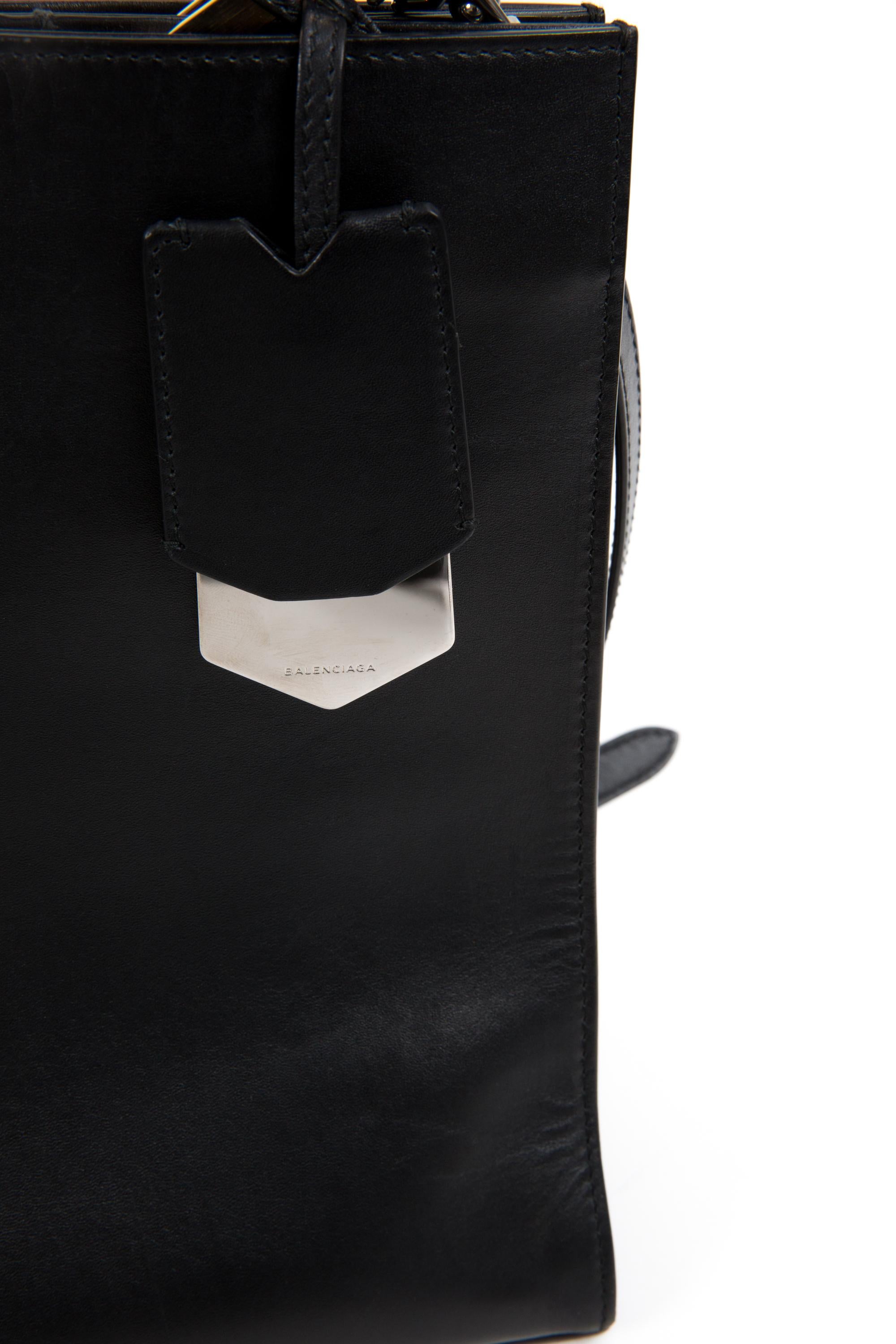 Balenciaga Black Calfskin Handbag Le Dix For Sale 1