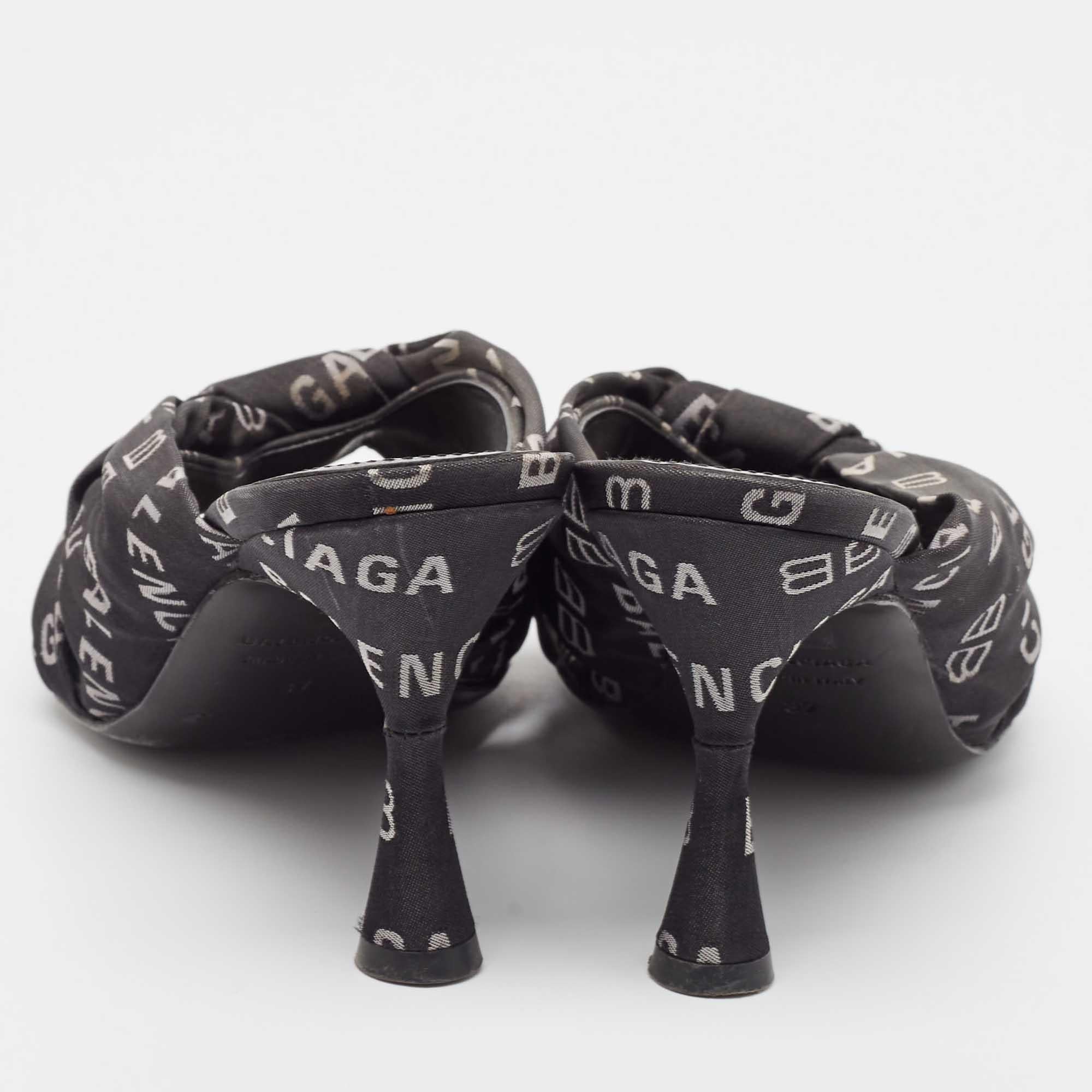 Donna Balenciaga Sandali in tela nera taglia 37 in vendita
