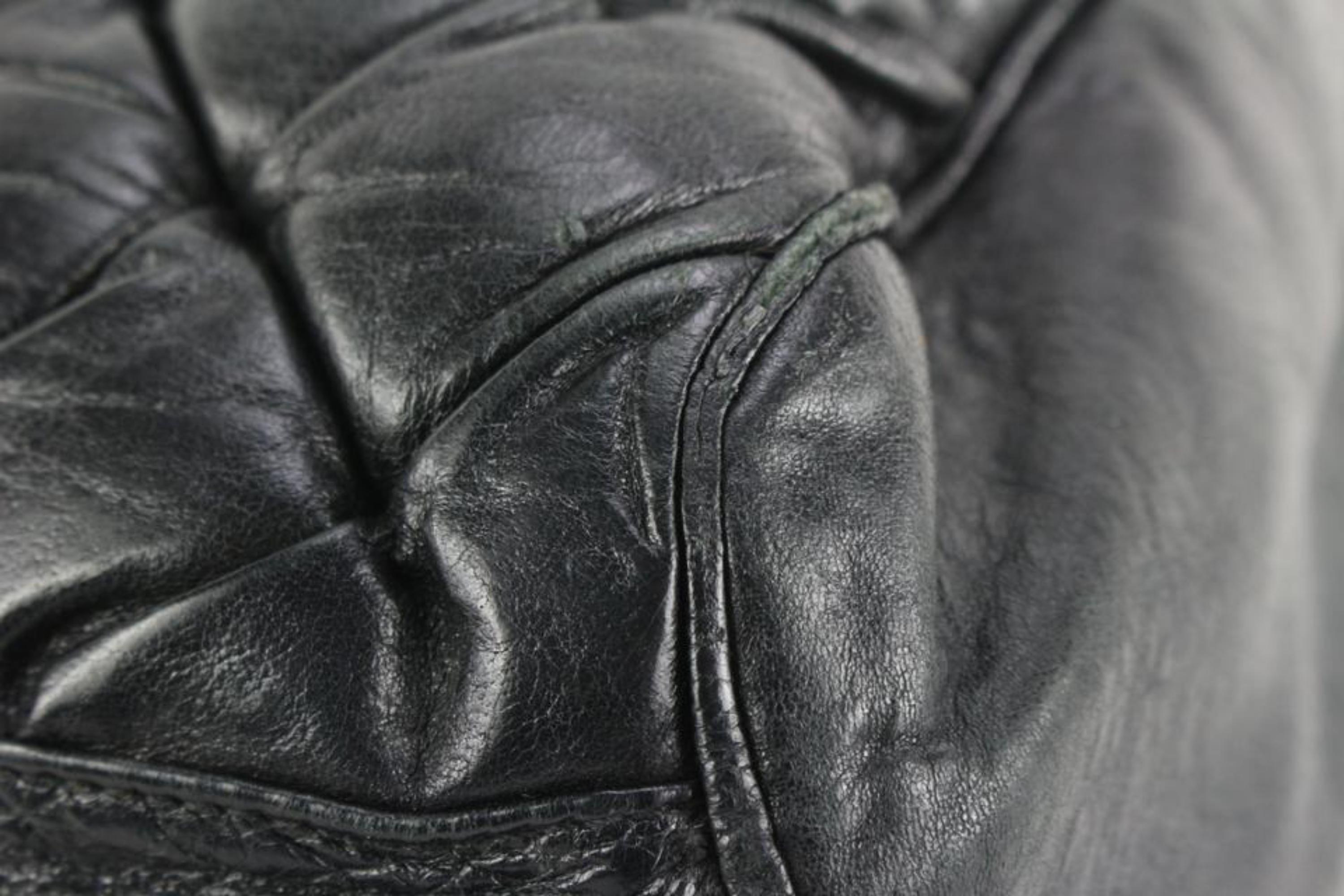 Balenciaga Black Chevre Leather Quilted Matelasse MM 90ba52s In Good Condition In Dix hills, NY