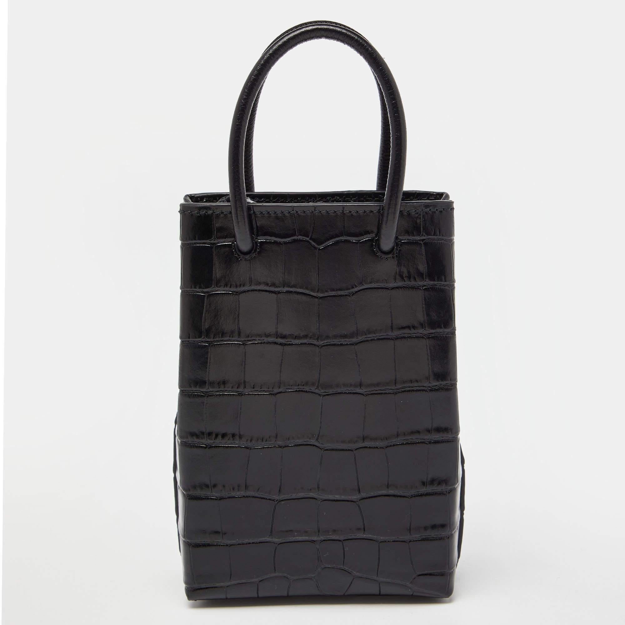 Balenciaga Black Croc Embossed Leather Phone Holder Crossbody Bag In Good Condition In Dubai, Al Qouz 2