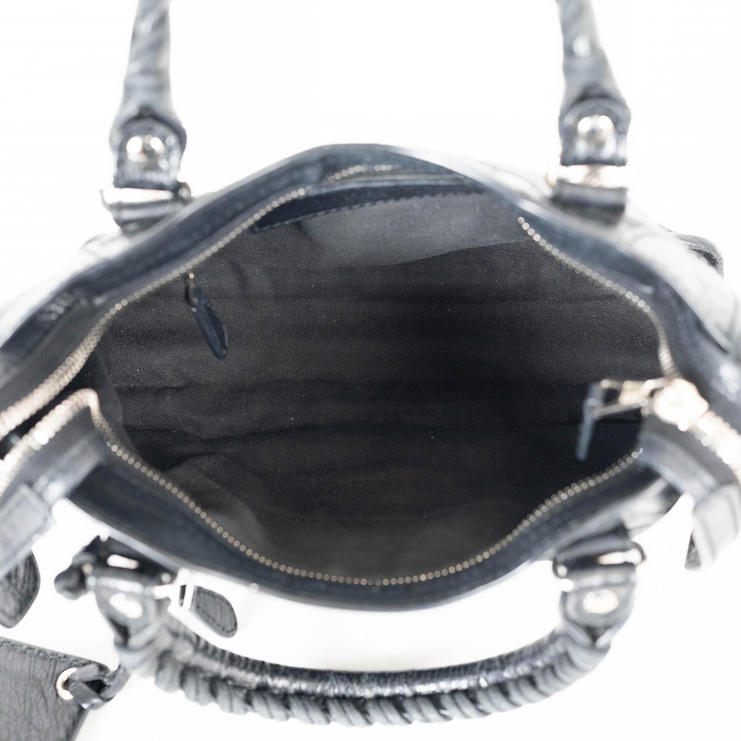 BALENCIAGA schwarze GIANT CITY MINI Crossbody Tasche aus Leder Damen im Angebot