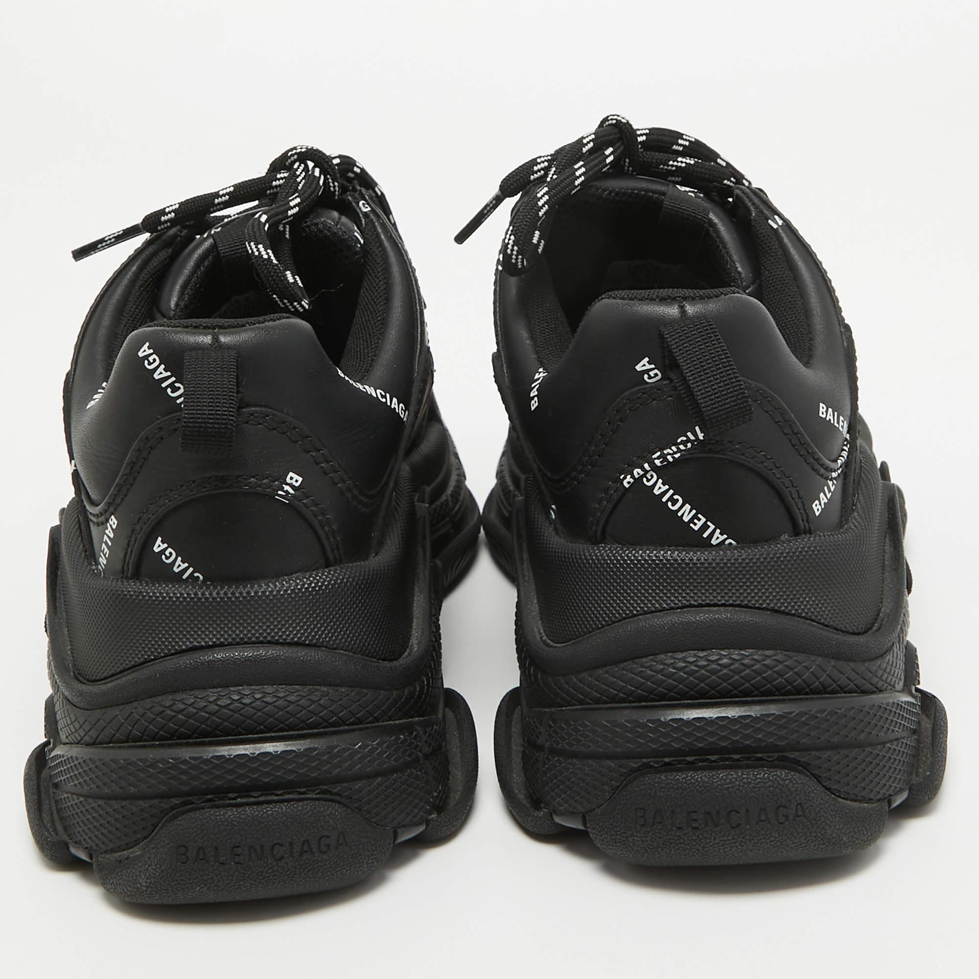 Balenciaga Black Faux Leather Allover Logo Triple S Sneakers Size 40 In Excellent Condition For Sale In Dubai, Al Qouz 2