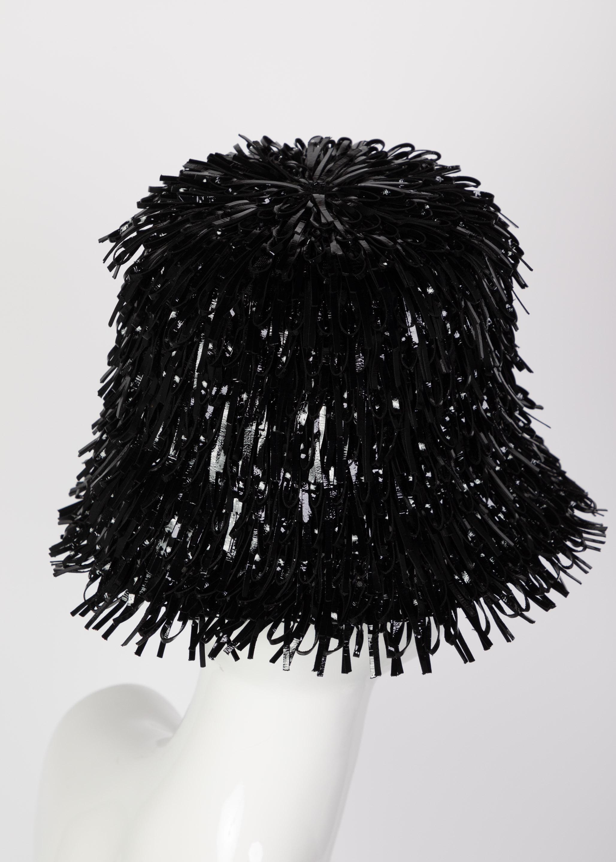 Balenciaga Black Faux Patent Leather Hat Resort 2014 In Excellent Condition For Sale In Boca Raton, FL