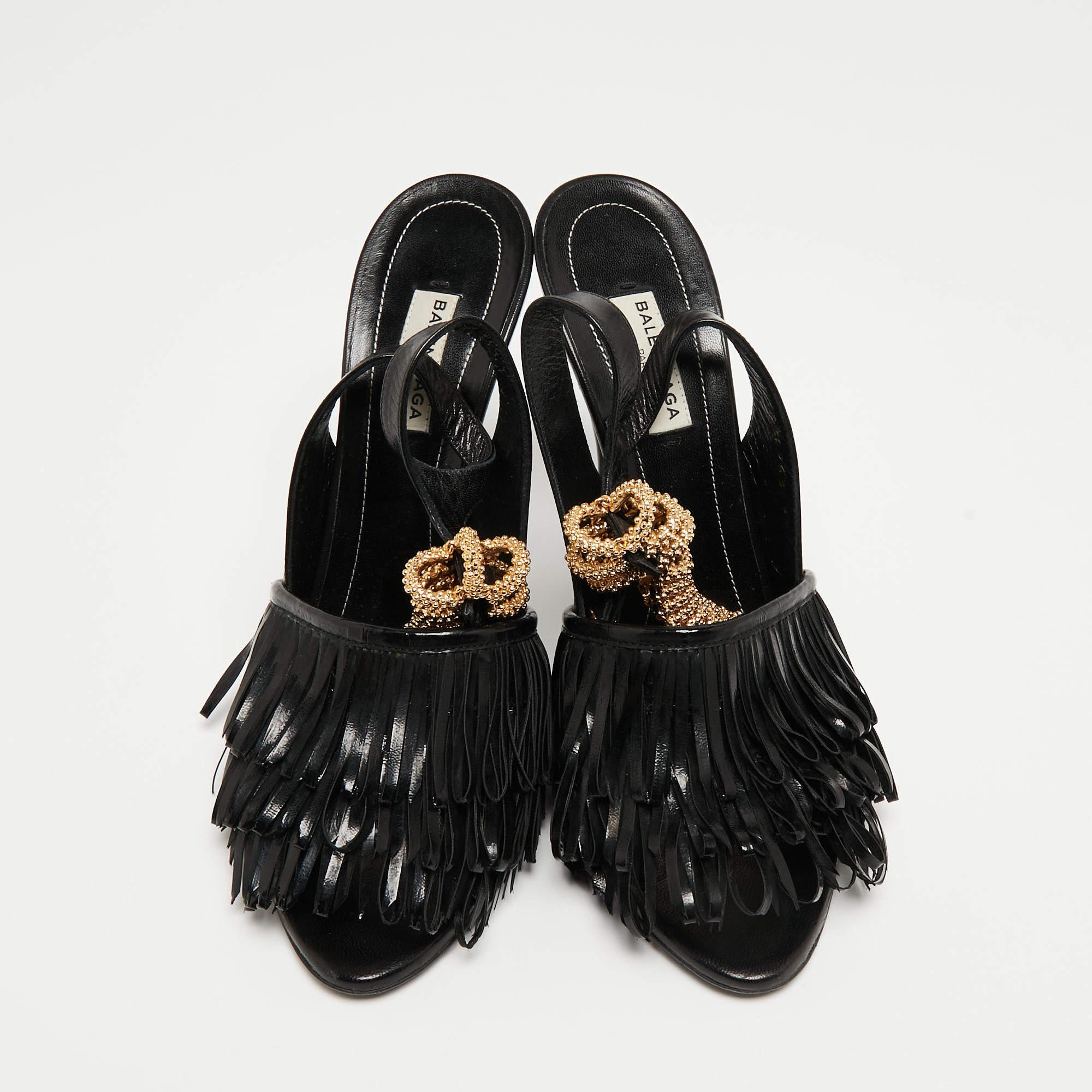 Balenciaga Black Fringe Leather Chain Detail Ankle Strap Sandals Size 39 For Sale 1