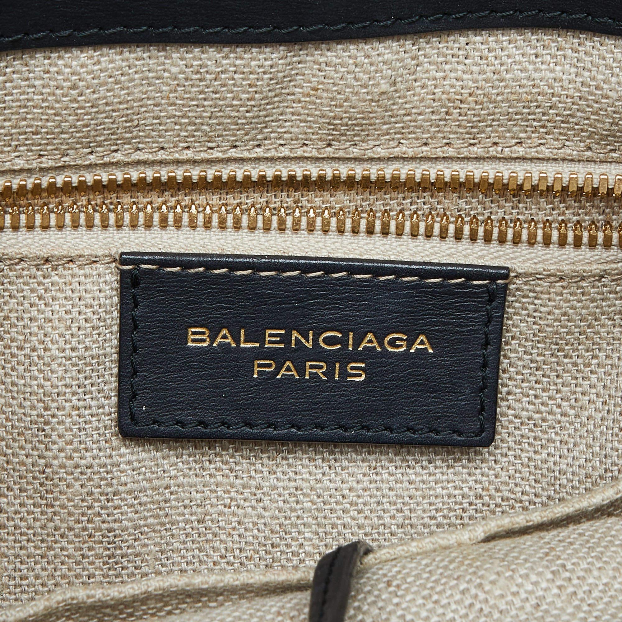 Balenciaga - Fourre-tout de l'après-midi en cuir et karung noir/vert avec cadenas en vente 6