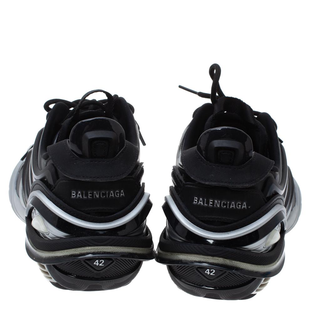 Balenciaga Schwarz/Grau Leder und Gummi Tyrex 2020 Turnschuhe Größe 42 im Zustand „Gut“ in Dubai, Al Qouz 2