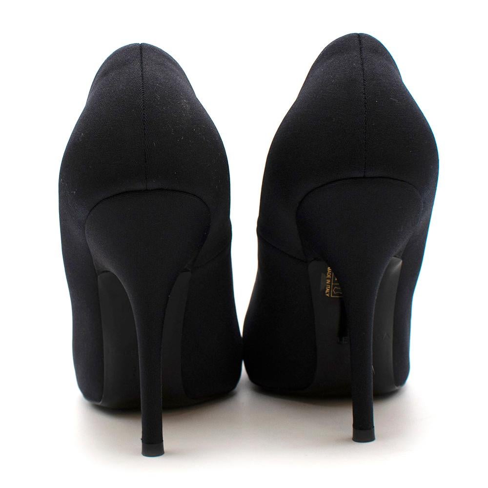 Balenciaga Schwarze Jersey-Pumps mit Messer - Größe US 36,5 im Zustand „Hervorragend“ im Angebot in London, GB
