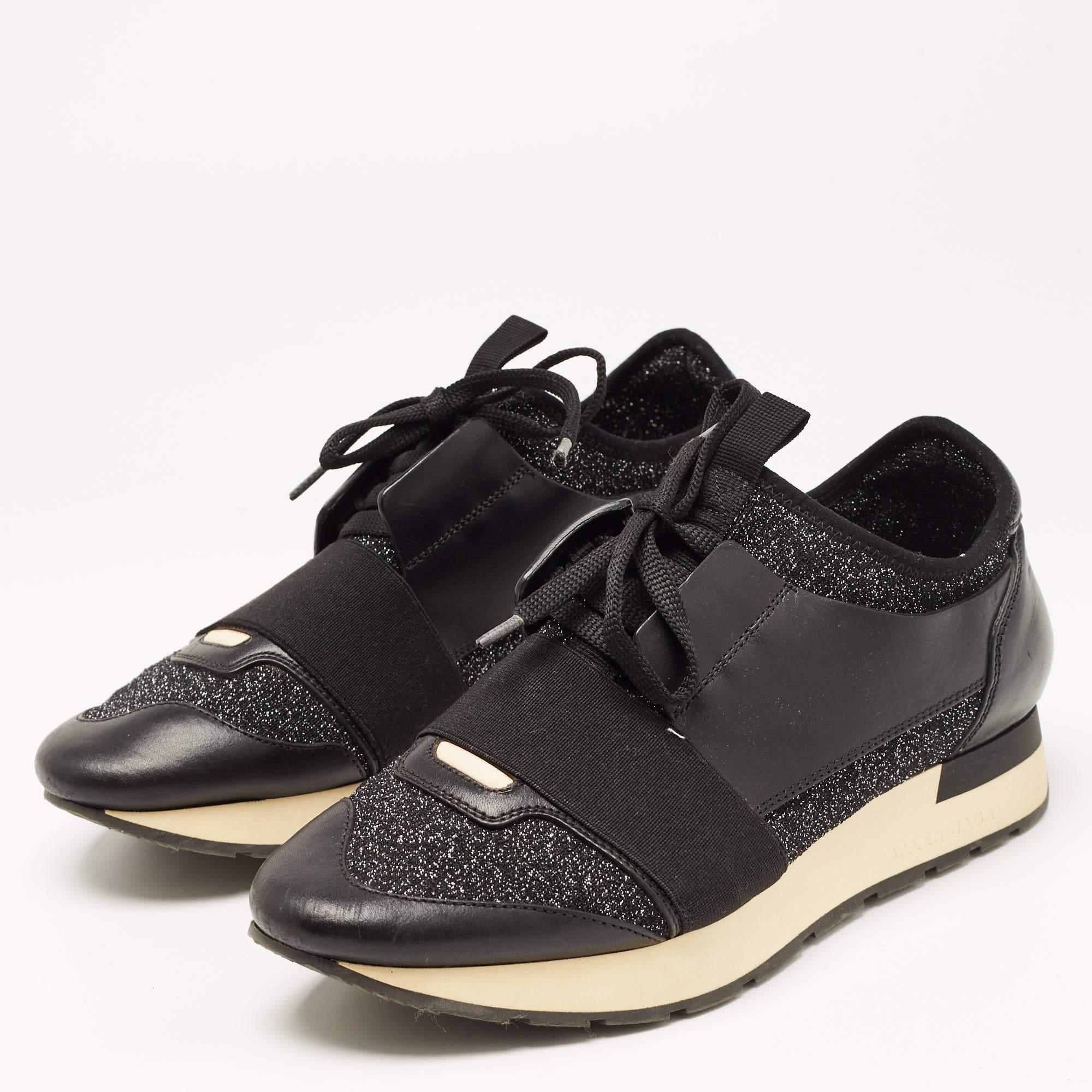 Elevate your footwear game with these designer sneakers. Combining high-end aesthetics and unmatched comfort, these sneakers are a symbol of modern luxury and impeccable taste.