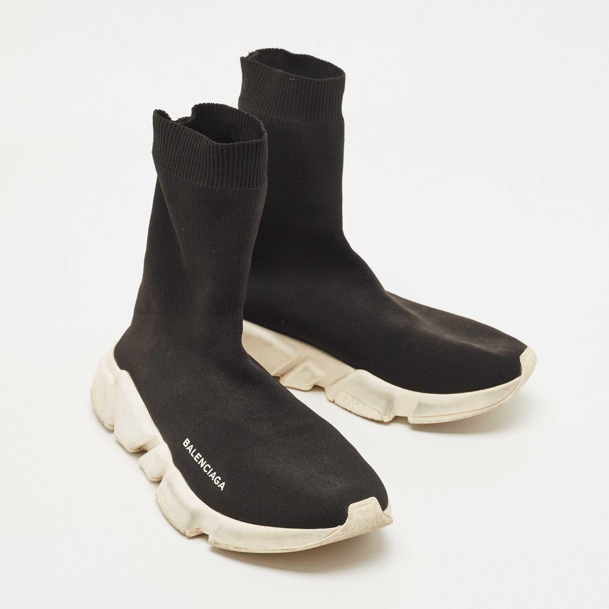 Nero Balenciaga Sneakers Speed Trainer in maglia nera e tessuto in vendita