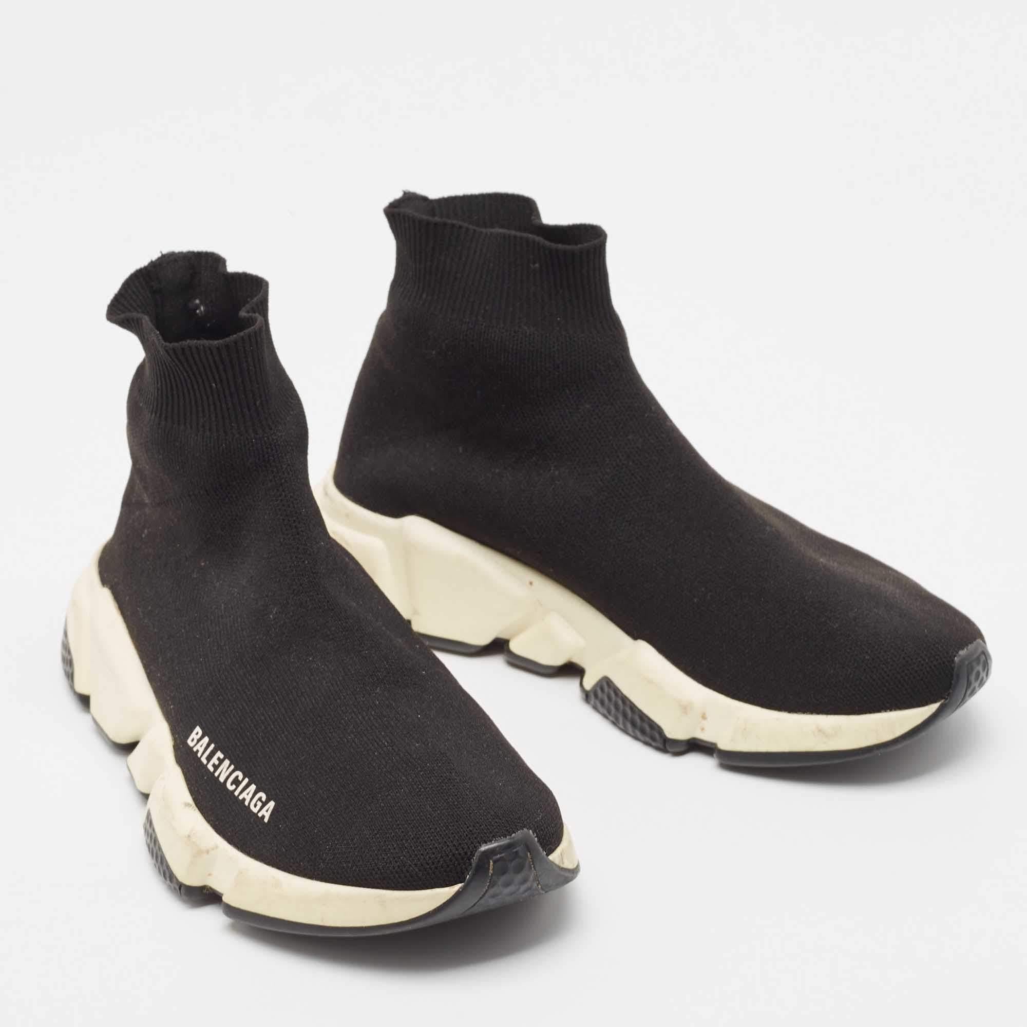Women's Balenciaga Black Knit Fabric Speed Trainer Sneakers Size 37 For Sale