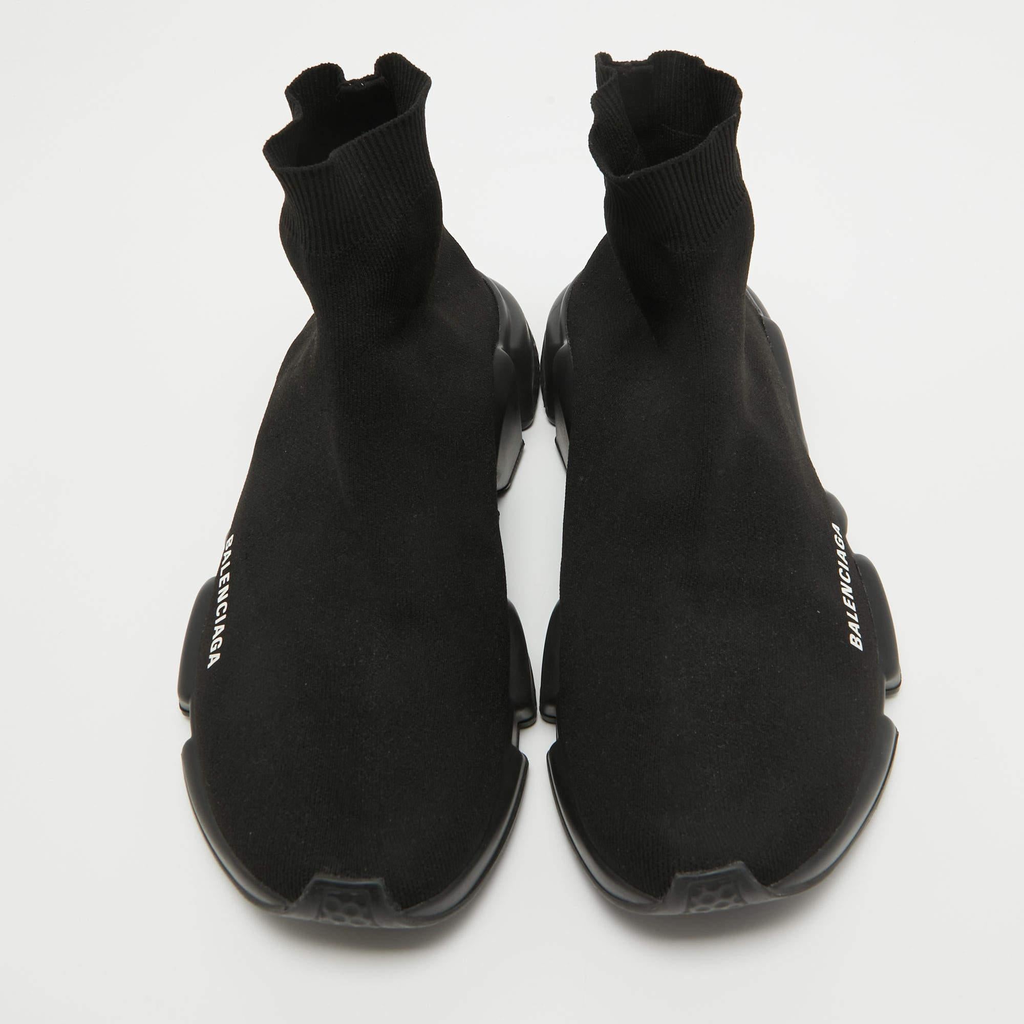 Balenciaga Black Knit Fabric Speed Trainer Sneakers Size 43 In Good Condition In Dubai, Al Qouz 2