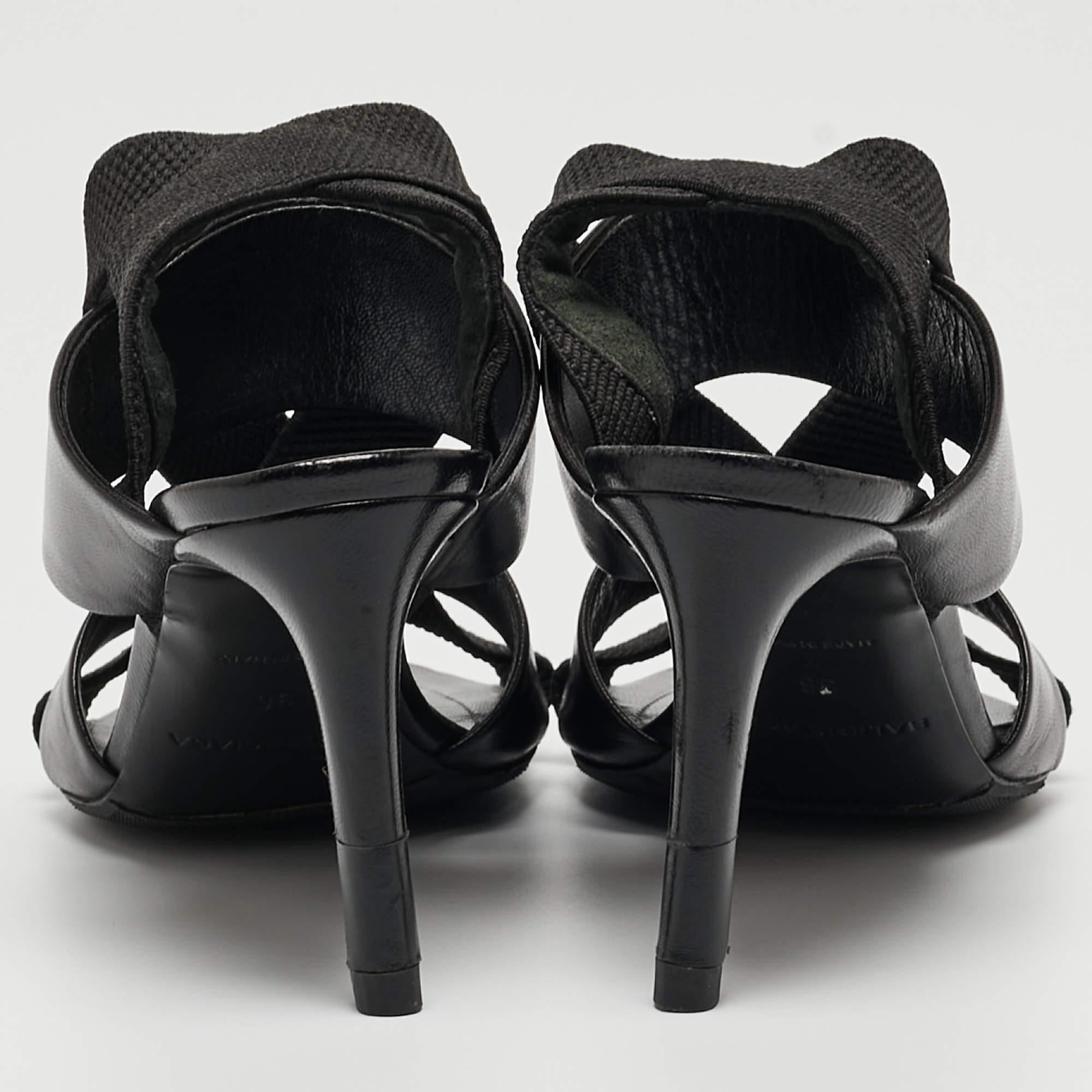 Balenciaga Black Leather and Elastic Strappy Slingback Sandals Size 36 In Excellent Condition For Sale In Dubai, Al Qouz 2