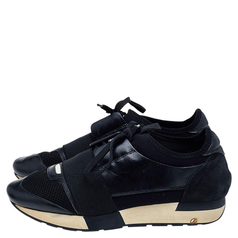 Balenciaga Black Leather And Mesh Race Runner Sneakers Size 39 In Good Condition For Sale In Dubai, Al Qouz 2