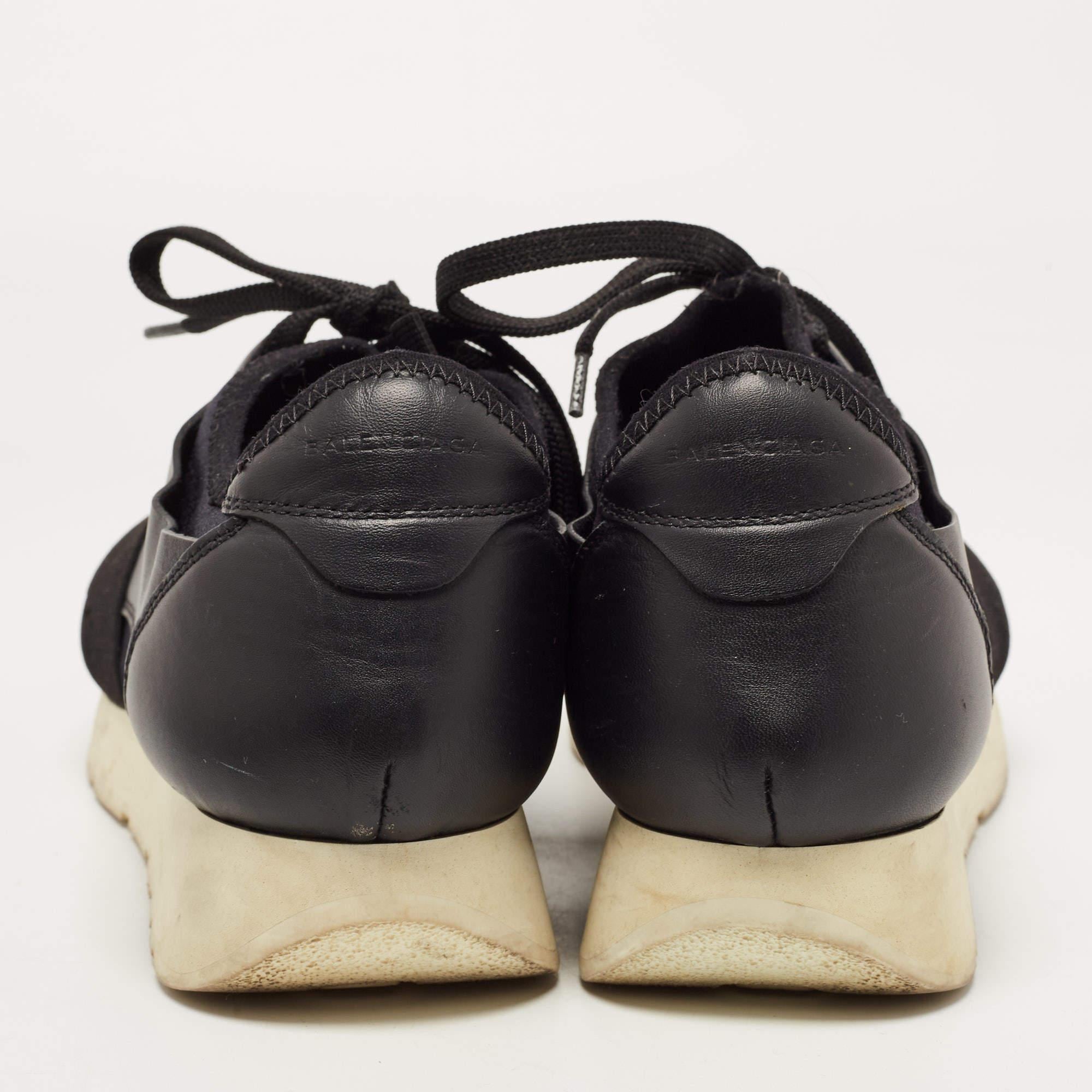 De las mujeres Balenciaga Zapatillas de cuero negro y malla Race Runner Talla 39
