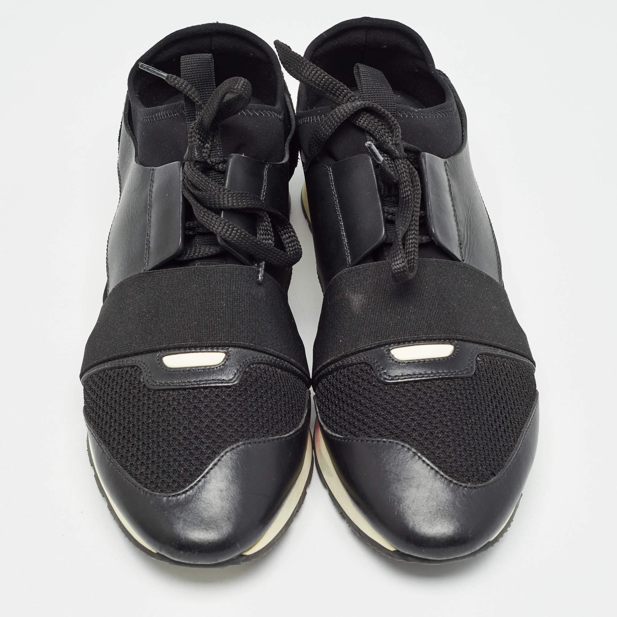 Balenciaga Zapatillas de cuero negro y malla Race Runner Talla 42 Negro