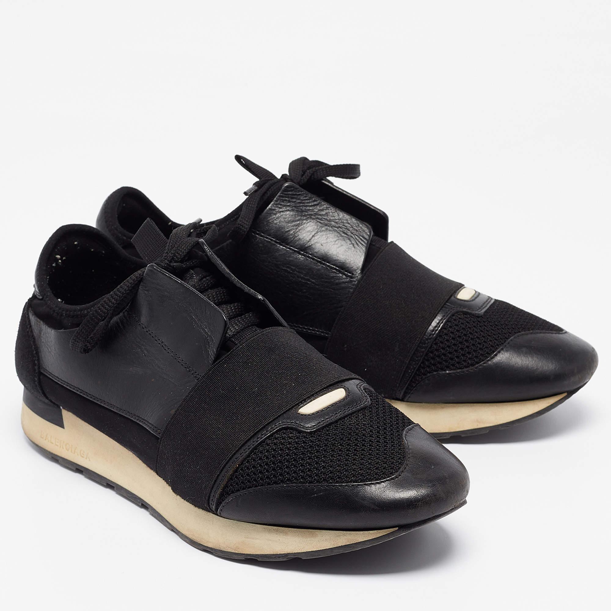 Balenciaga Sneakers Race Runner in pelle e mesh nera taglia 42 In condizioni discrete in vendita a Dubai, Al Qouz 2