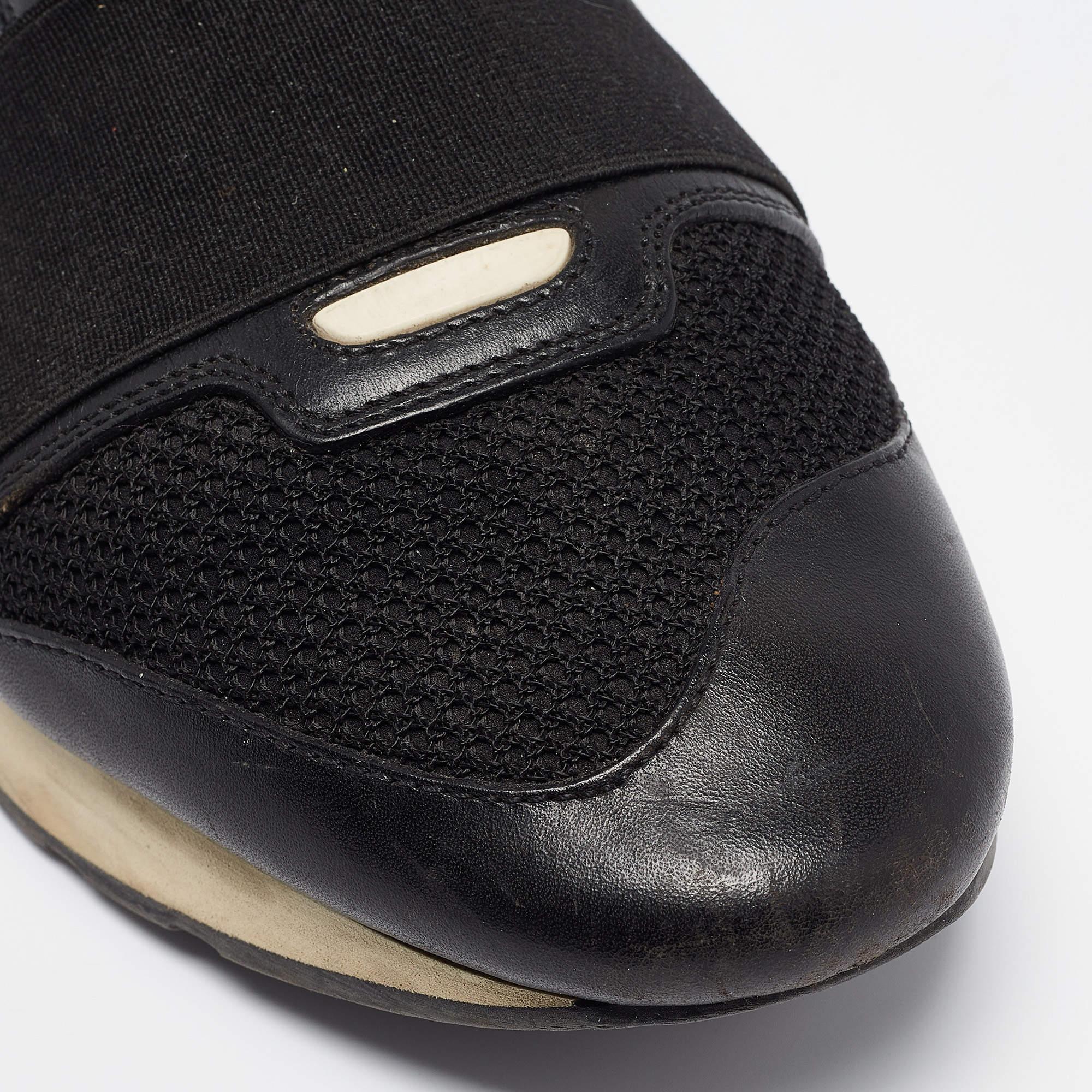 Balenciaga Sneakers Race Runner in pelle e mesh nera taglia 42 in vendita 3