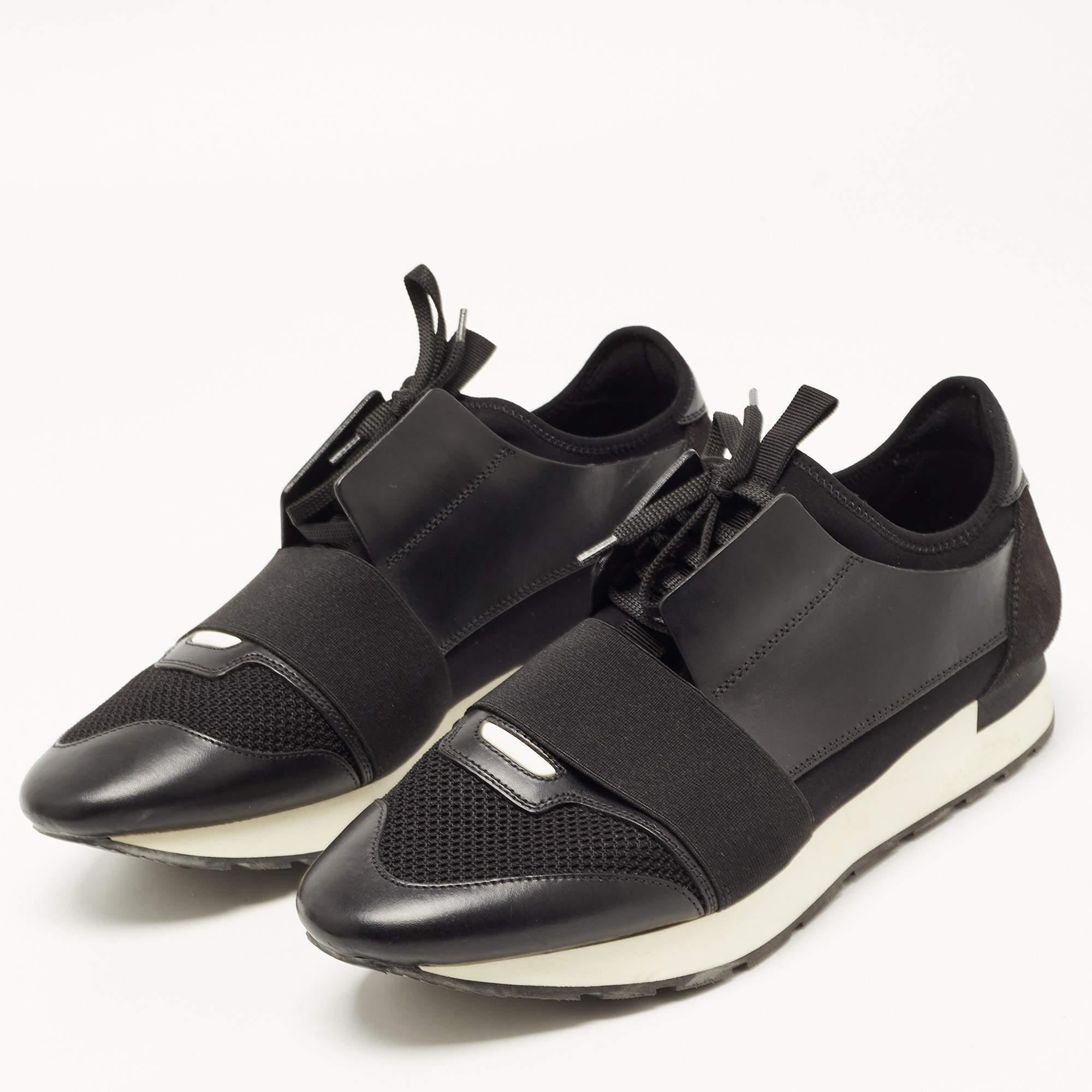 These sneakers from Balenciaga represent the best of classy fashion. They are crafted from high-quality materials and designed with nothing but style. A perfect fit for all casual occasions, these sneakers will spruce up any look effortlessly.

