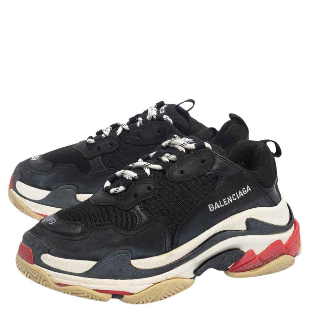 Balenciaga Black Leather And Mesh Triple S Low Top Sneakers Size 39 at  1stDibs
