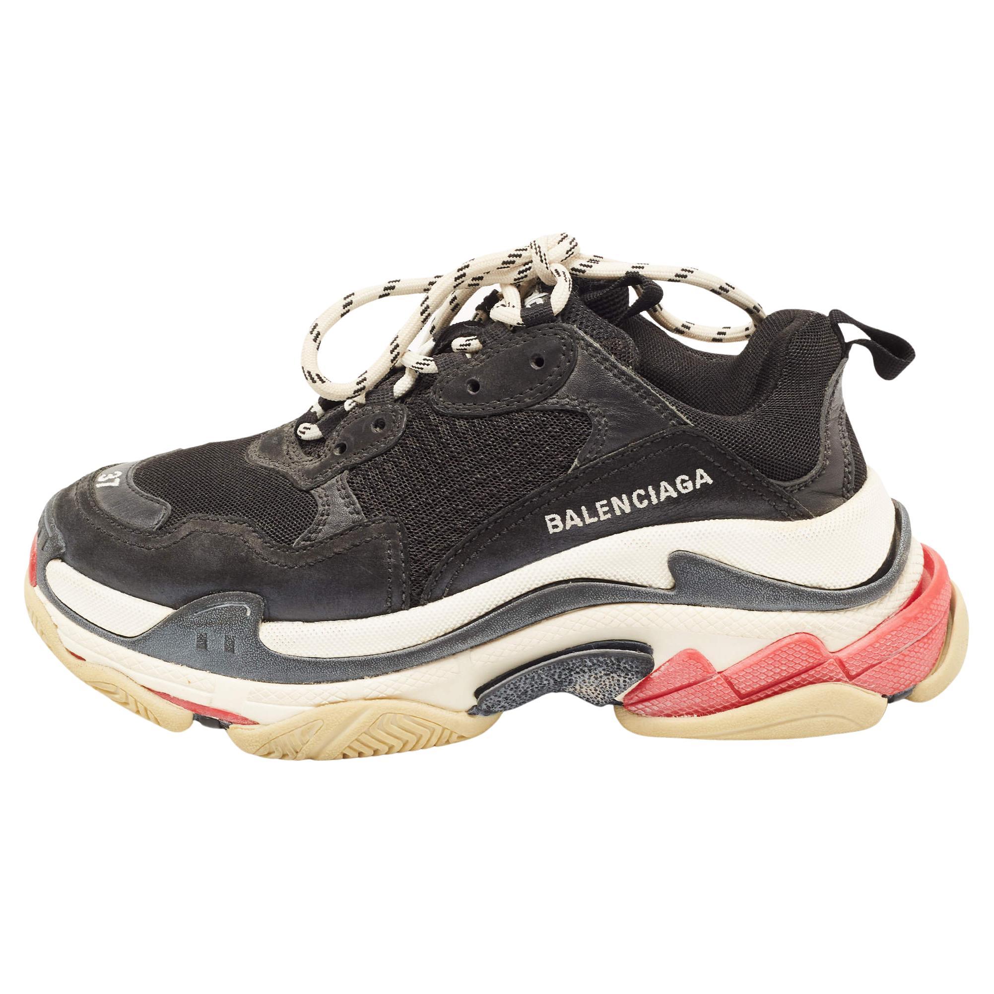Balenciaga Black Leather and Mesh Triple S Sneakers Size 37 For Sale