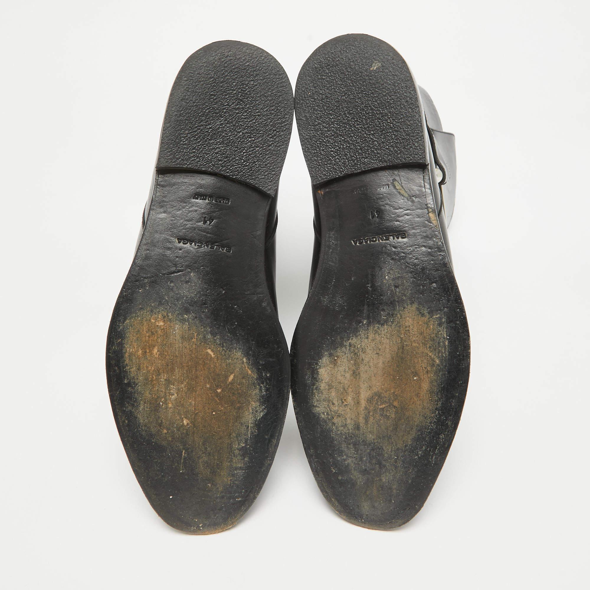 Balenciaga Black Leather Ankle Length Boots Size 41 For Sale 2