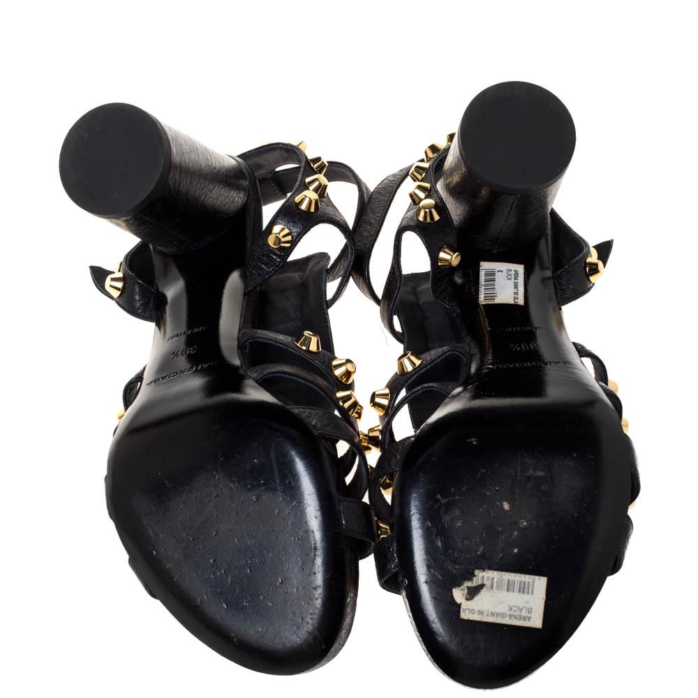 Balenciaga Black Leather Arena Giant Sandals Size 39.5 In Good Condition In Dubai, Al Qouz 2