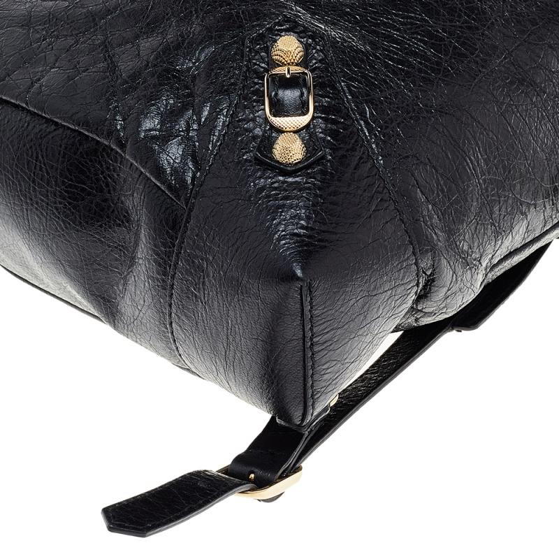Balenciaga Black Leather Baby Diam Classic Traveller S Backpack In Good Condition In Dubai, Al Qouz 2
