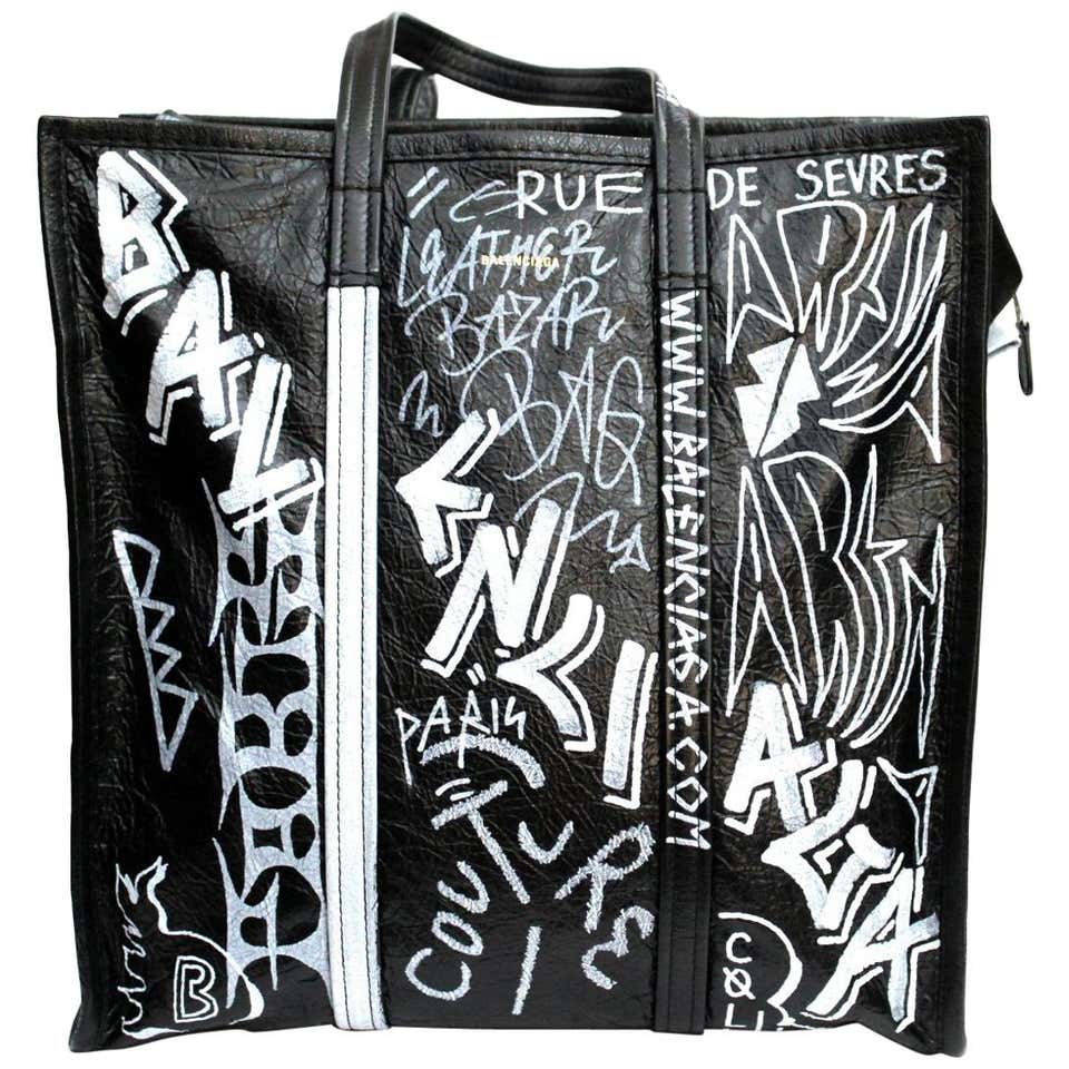 Balenciaga graffiti sale Clearance