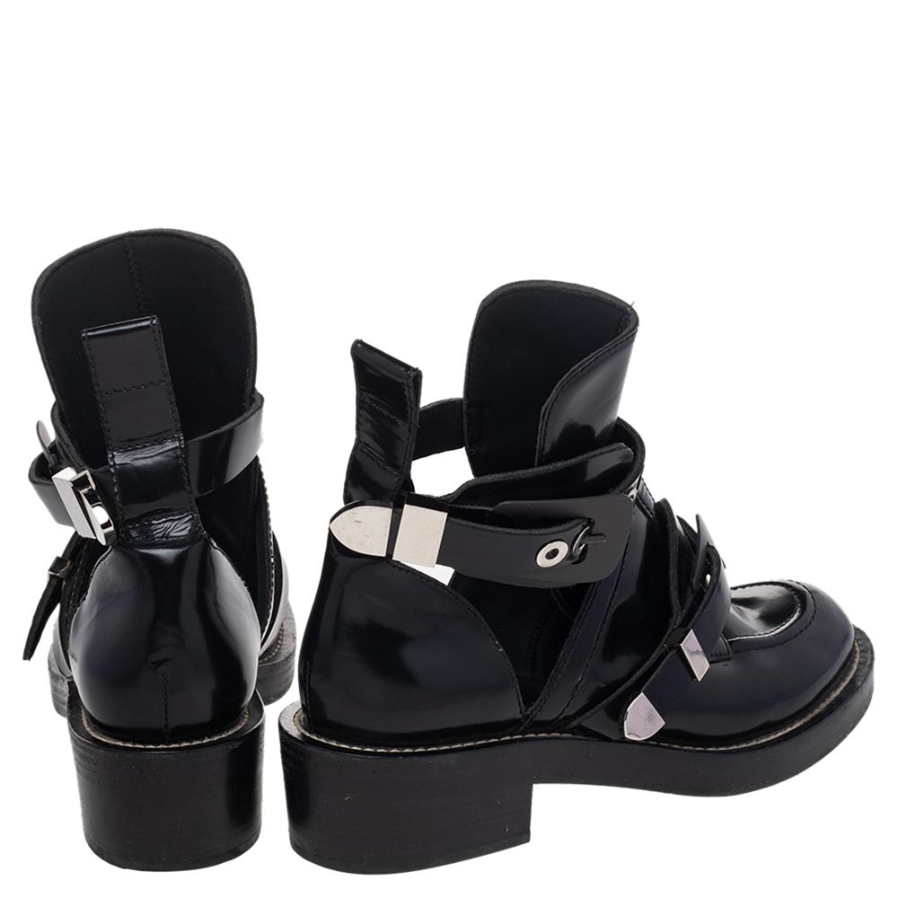 Balenciaga Ceinture-Stiefeletten aus schwarzem Leder Größe 39 (Schwarz)