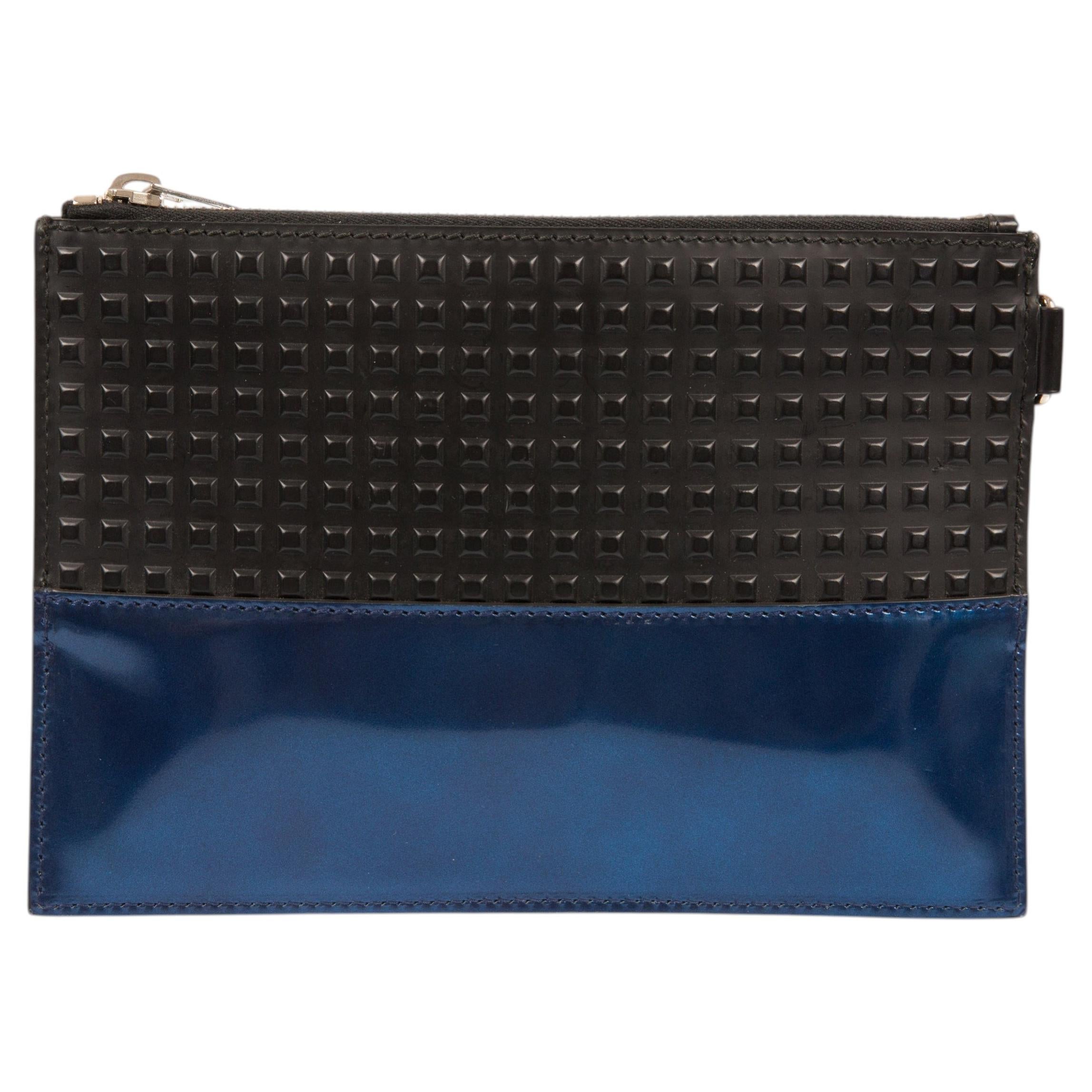 Pochette in pelle nera Balenciaga in vendita