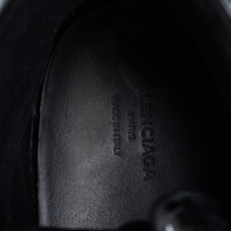 Balenciaga Black  Leather High Top Sneakers Size 39 For Sale 3