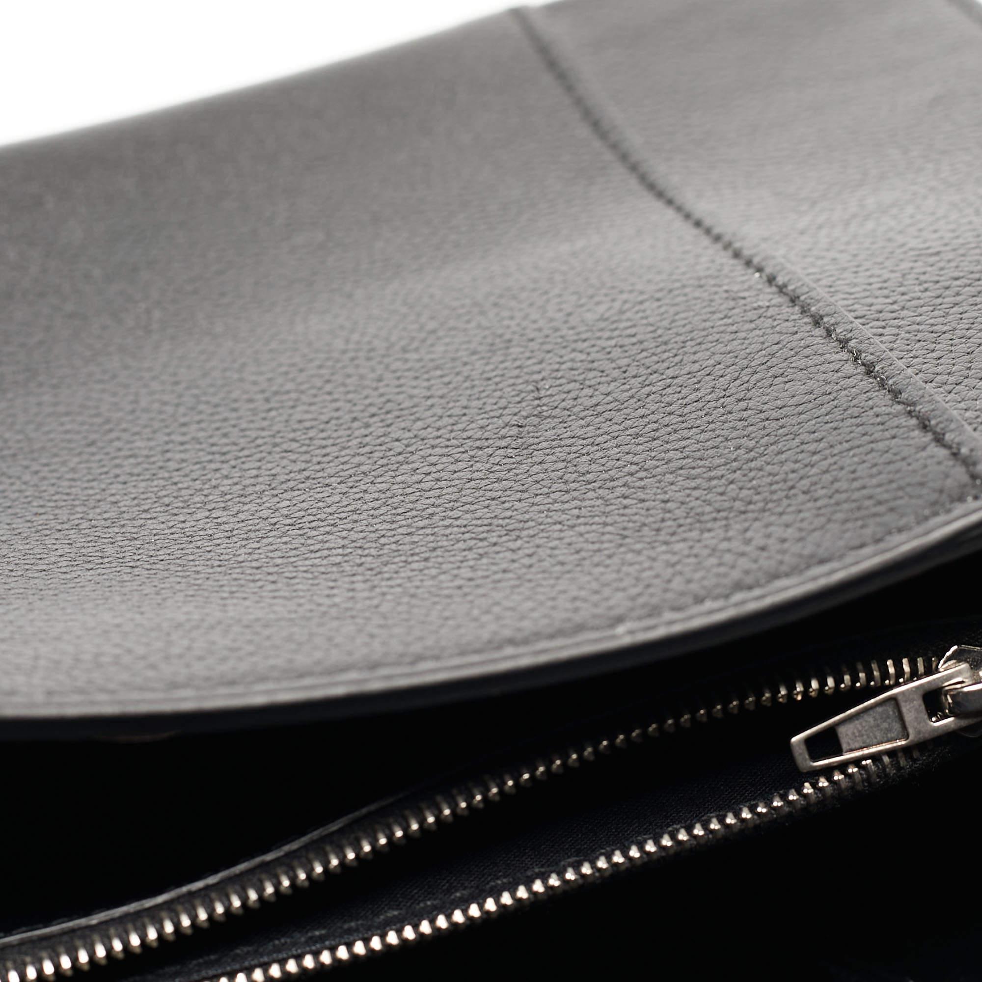 Balenciaga Schwarze Sanduhr-Tasche aus Leder Ost-West Tote im Angebot 2