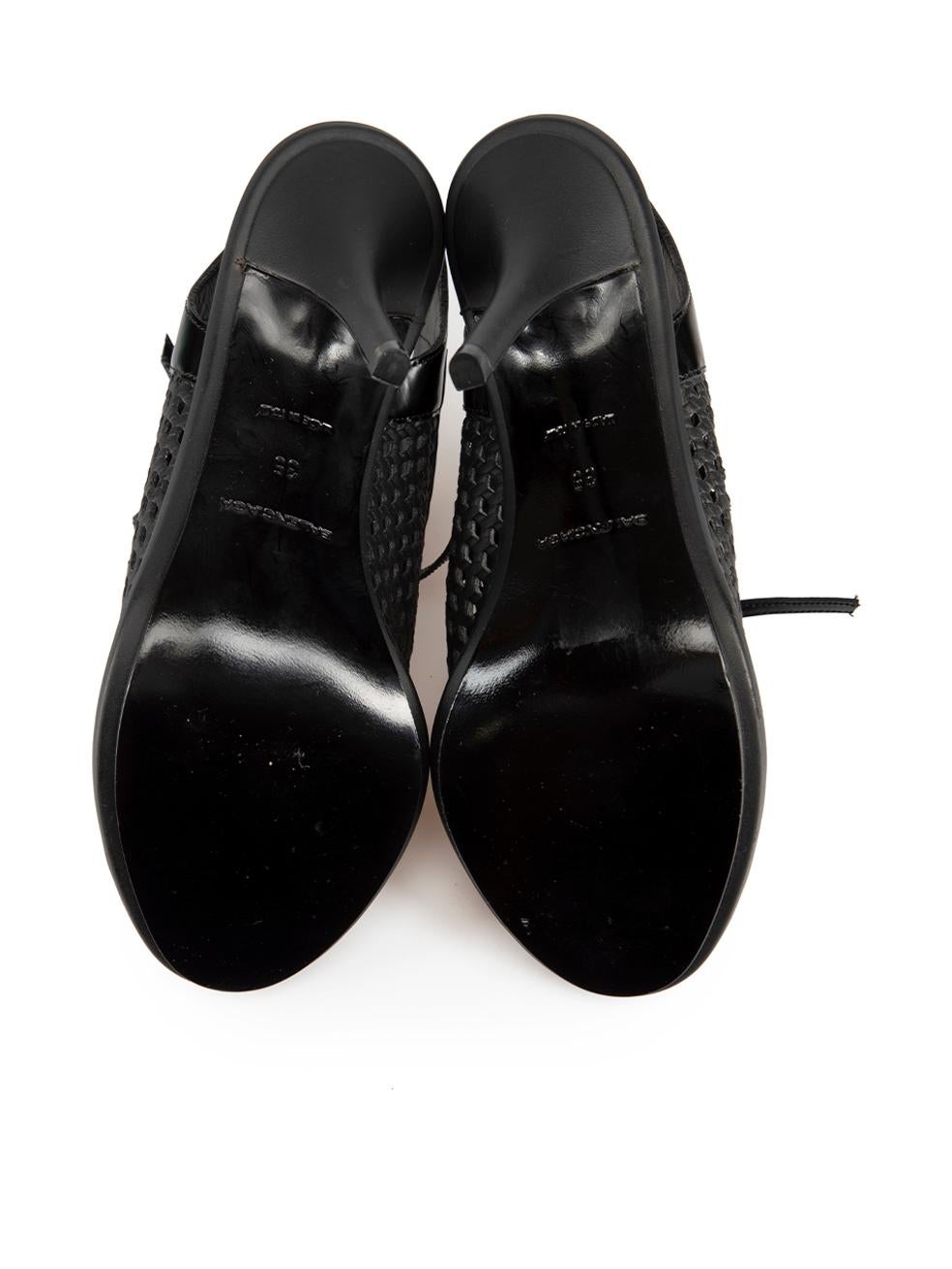 Women's Balenciaga Black Leather Lace-Up Slingback Heels Size IT 35 For Sale