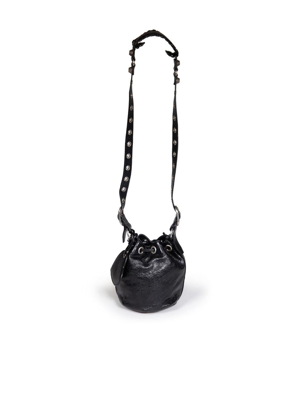 Balenciaga - Sac à main en cuir noir Le Cagole Extra Small Bucket Bag Excellent état - En vente à London, GB