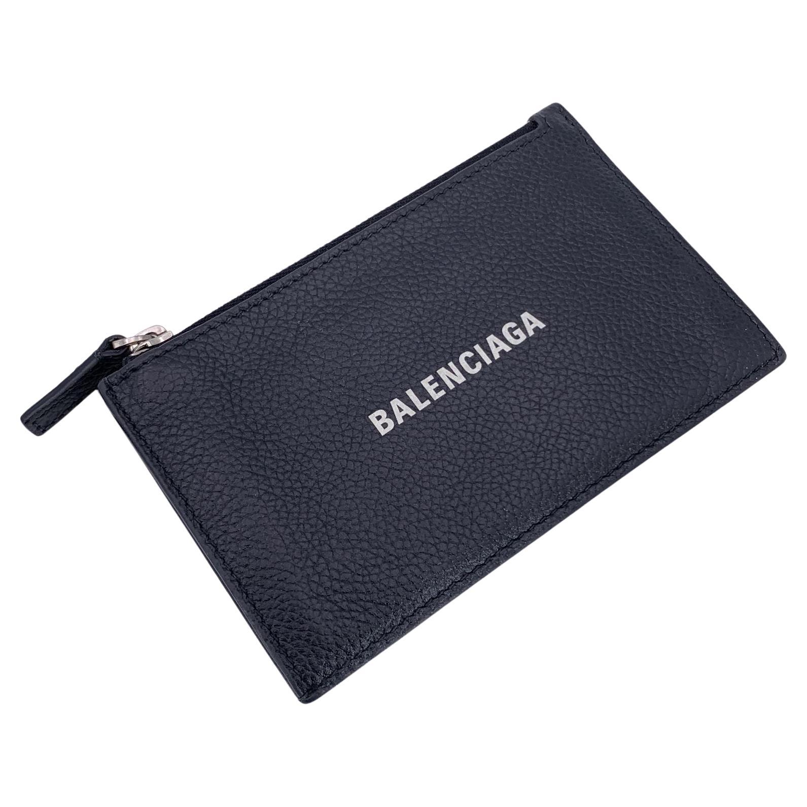 Portafoglio Balenciaga in pelle nera con logo, contanti, monete e carte di credito. in vendita