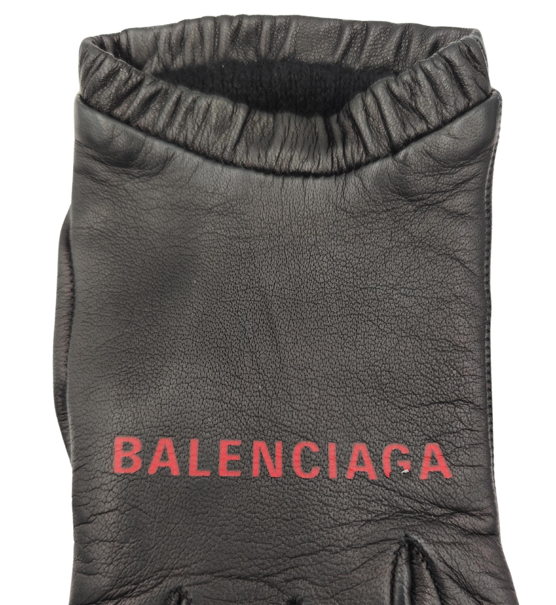 Donna Guanti con logo in pelle nera Balenciaga in vendita