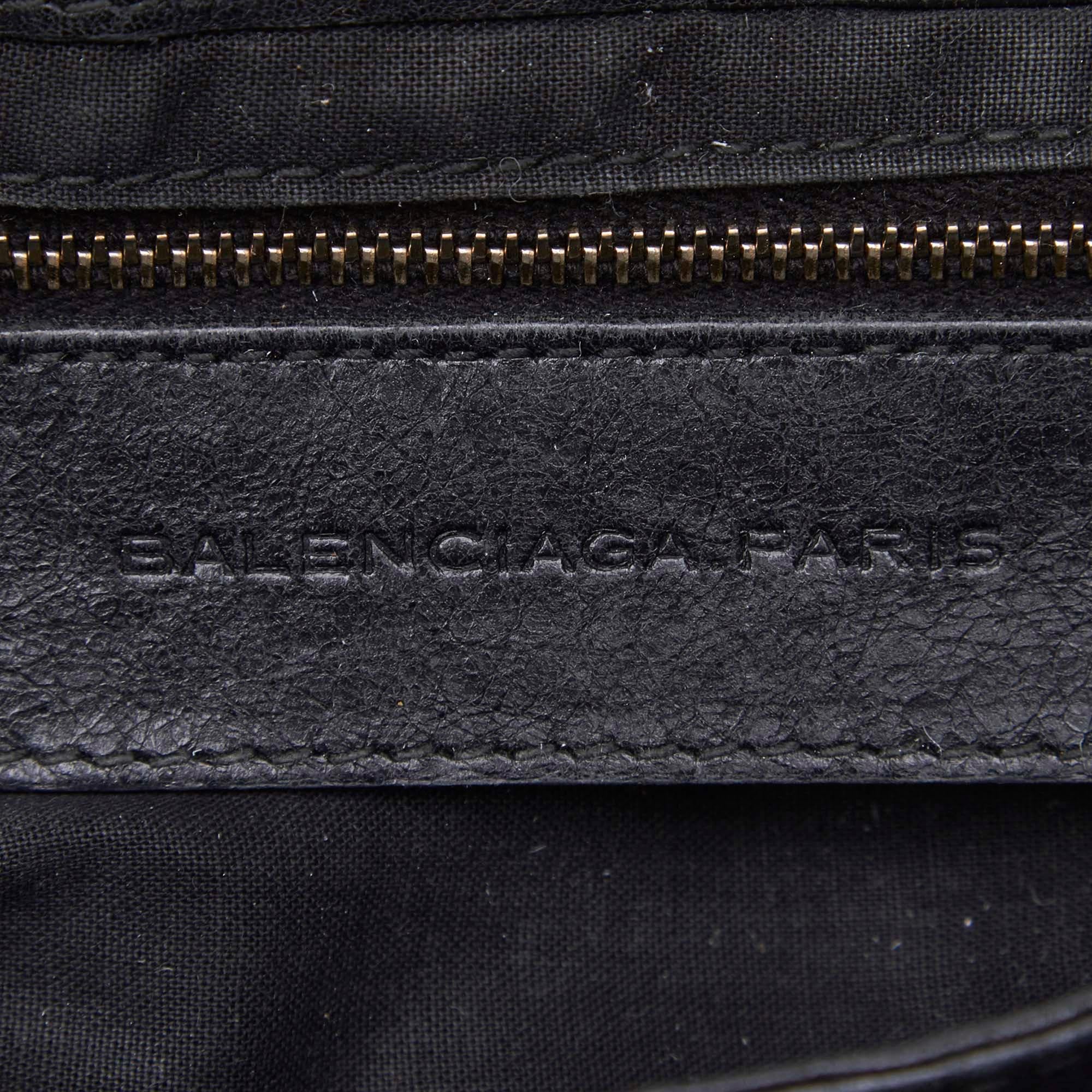 Balenciaga Black  Leather Motocross Classic Folk Crossbody Bag Spain In Good Condition In Orlando, FL