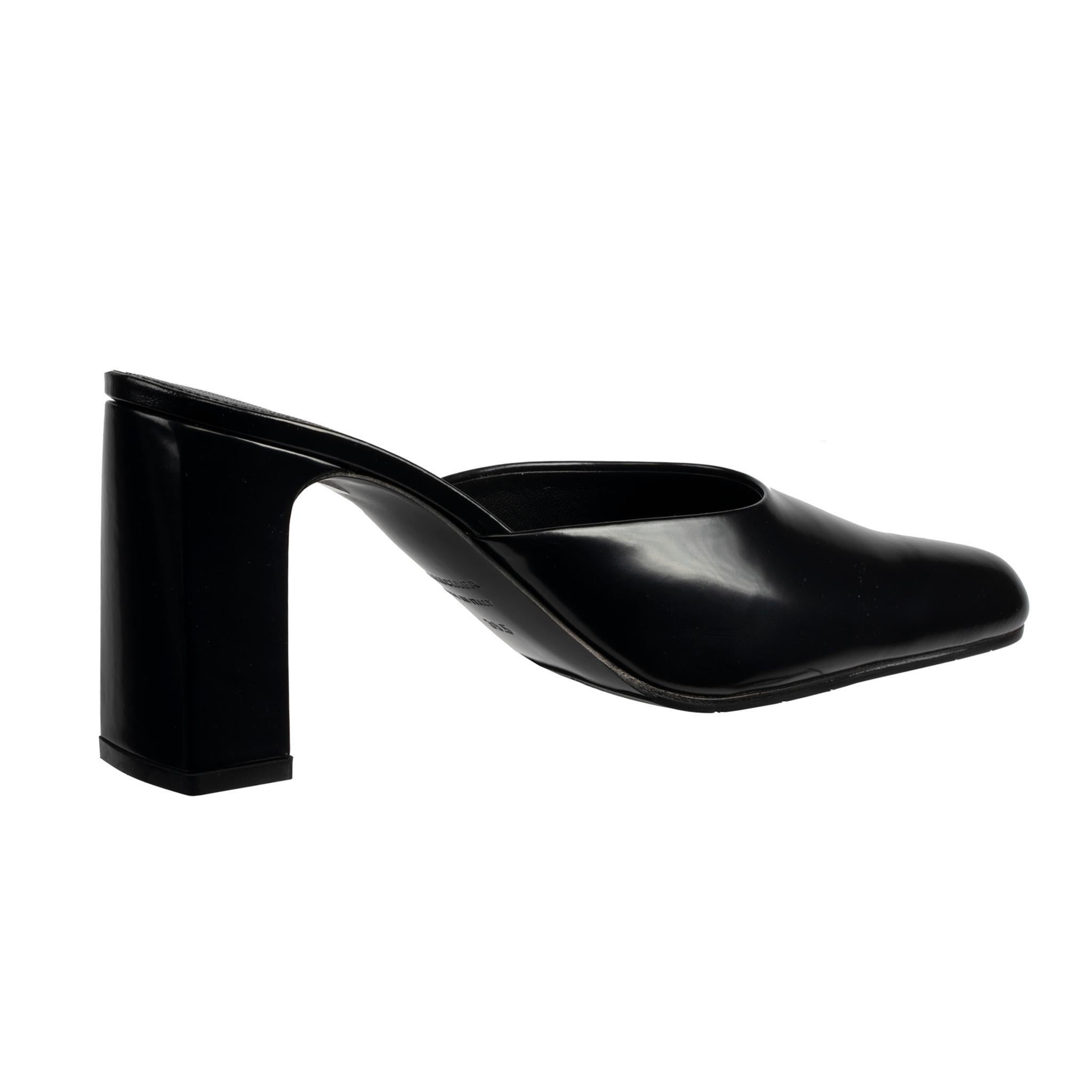 Balenciaga Schwarz Leder Pantoletten 39.5 FR im Zustand „Neu“ im Angebot in Sydney, New South Wales