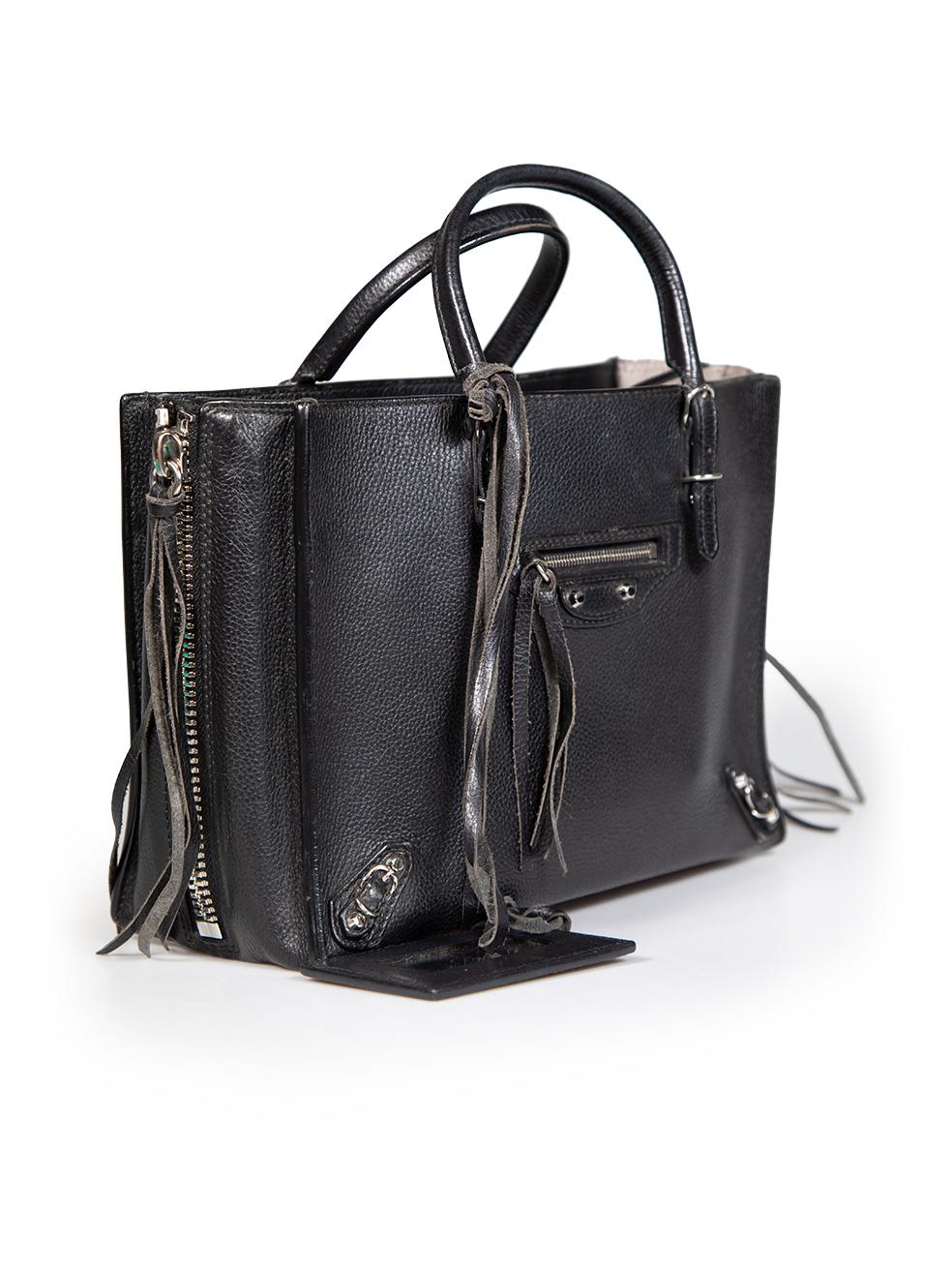 CONDITION is Very good. Minimal wear to the bag is evident. Minimal wear to the bottom and top edges, top handle and zip detailing is seen with abrasion marks. The internal lining top edges are seen with scratches and discolouration marks on this