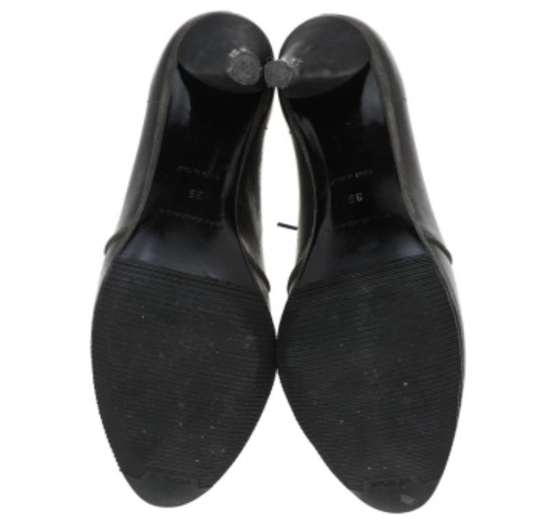 Balenciaga Puntera de cuero negro con cordones  Botines talla 39 Negro en venta