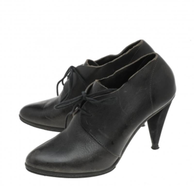 De las mujeres Balenciaga Puntera de cuero negro con cordones  Botines talla 39 en venta