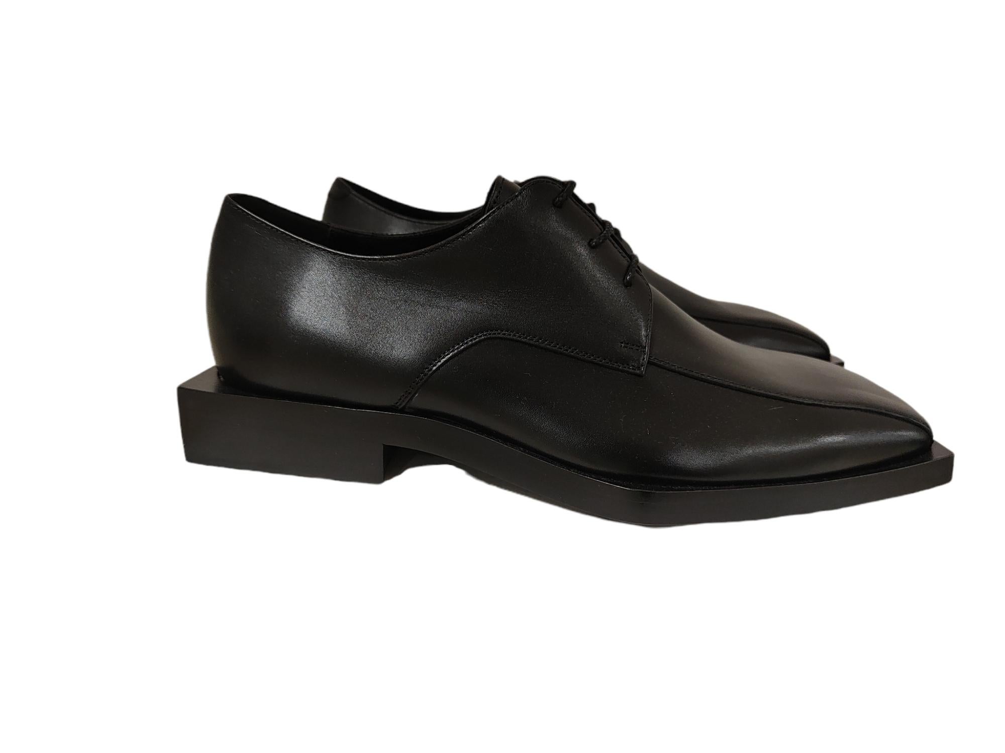 Balenciaga black leather shoes  In New Condition In Capri, IT