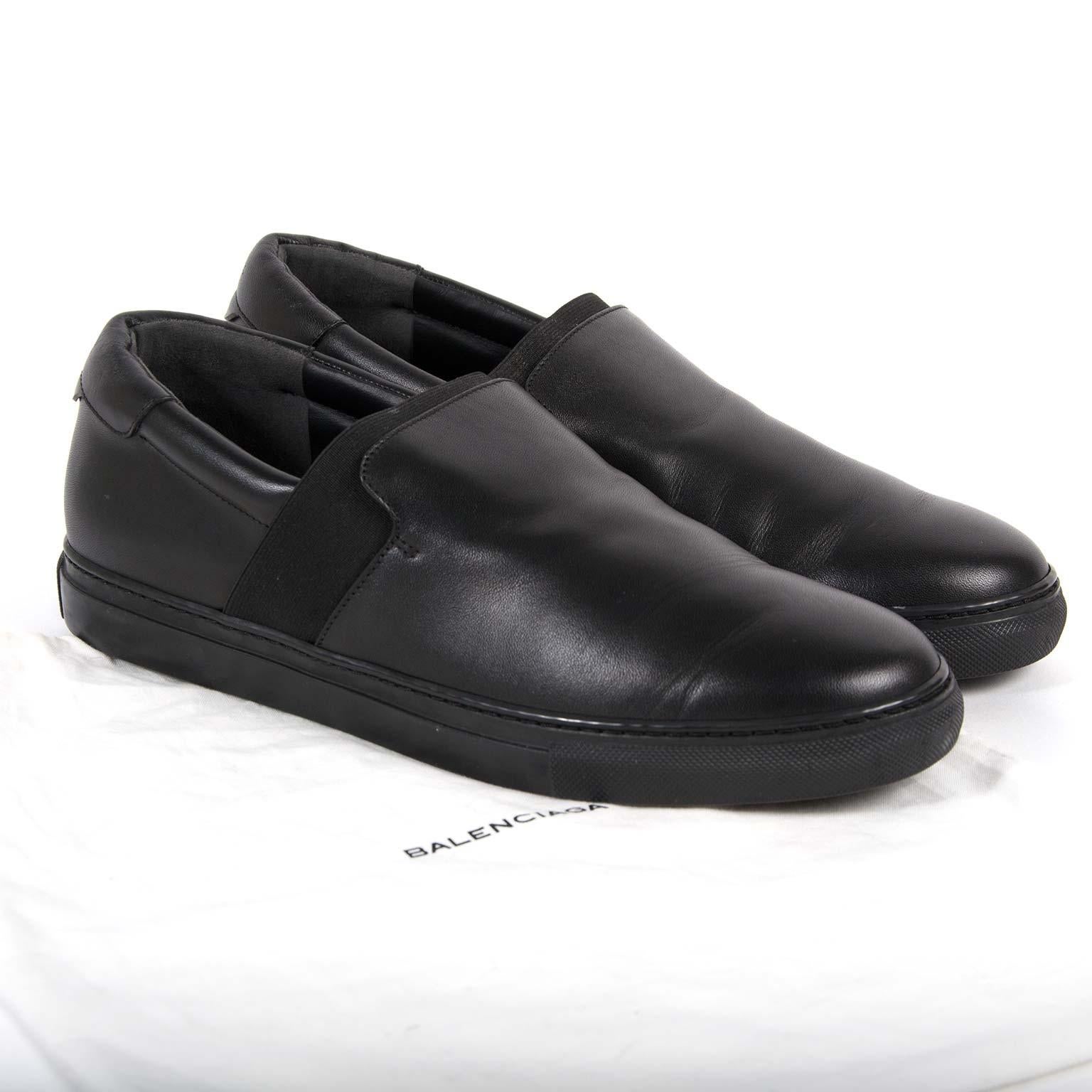 Brand New!

Balenciaga Black Leather Slip-On Sneakers - Size 41

These gorgeous slip-on sneakers by Balenciaga are crafted in black leather and feature an elastic band.
The perfect pair of comfy, stylish shoes to complete any outfit!
P.s. they are