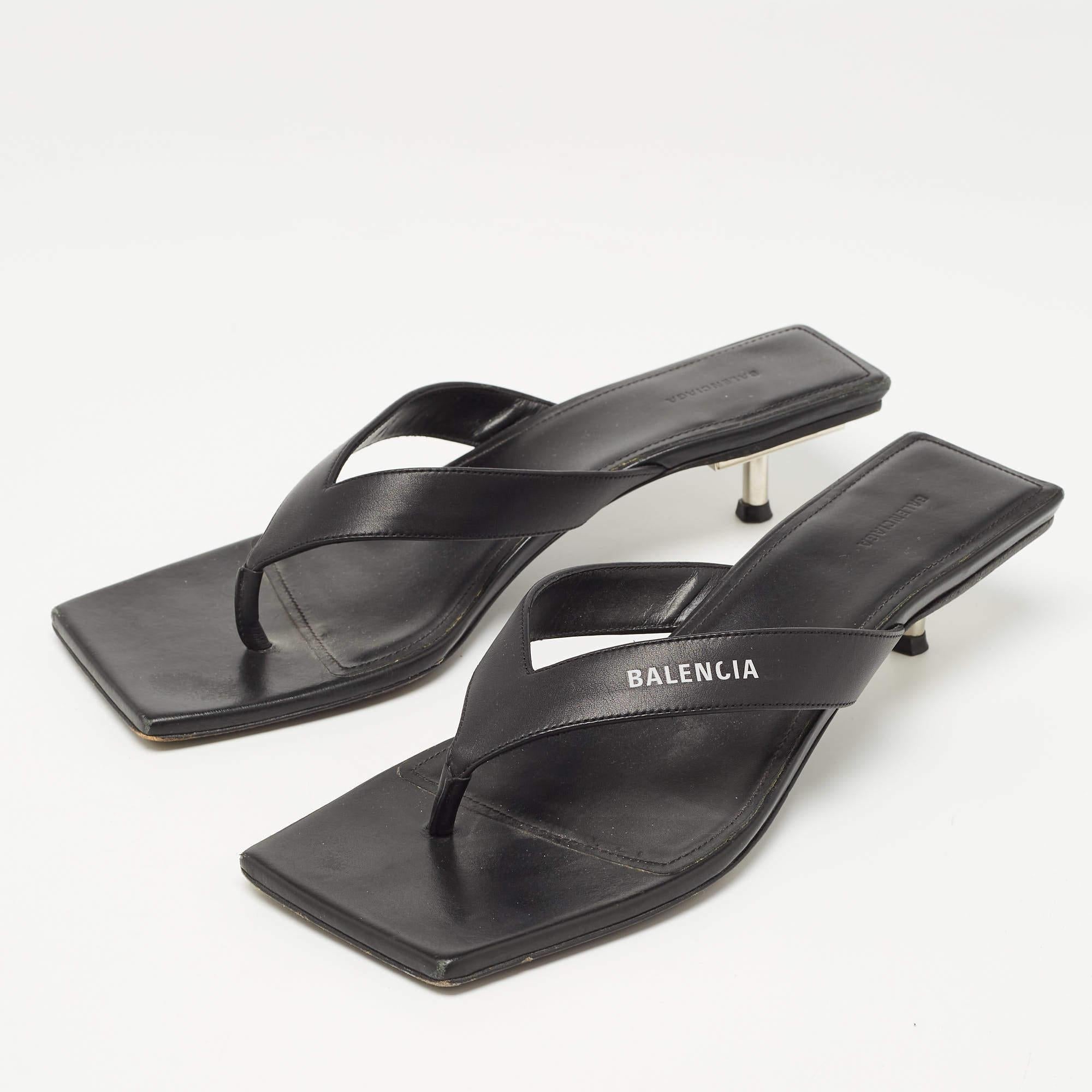 Balenciaga Black Leather Square Toe Thong Slide Sandals Size 39 For Sale 3