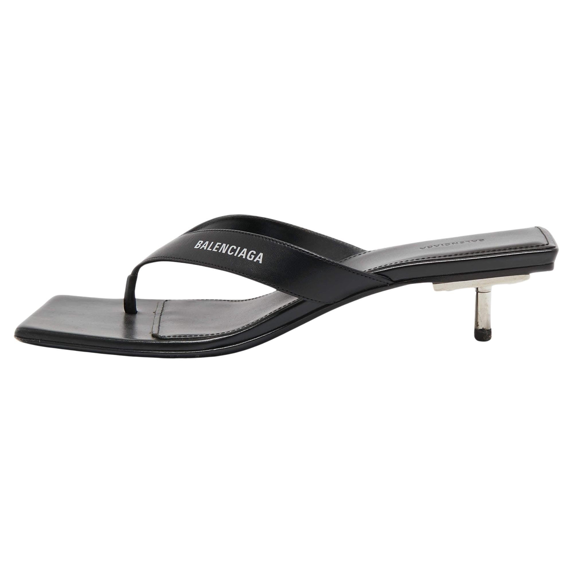 Balenciaga Black Leather Square Toe Thong Slide Sandals Size 39 For Sale