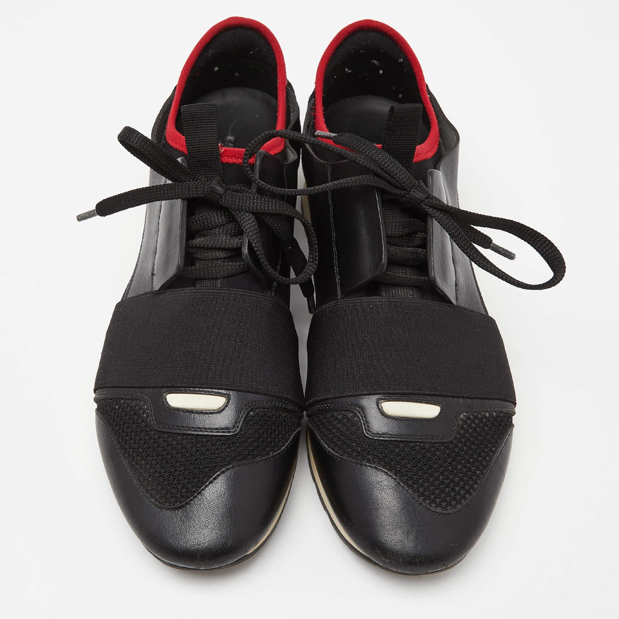 Noir Balenciaga - Baskets de course en cuir, daim et maille noires, taille 39 en vente