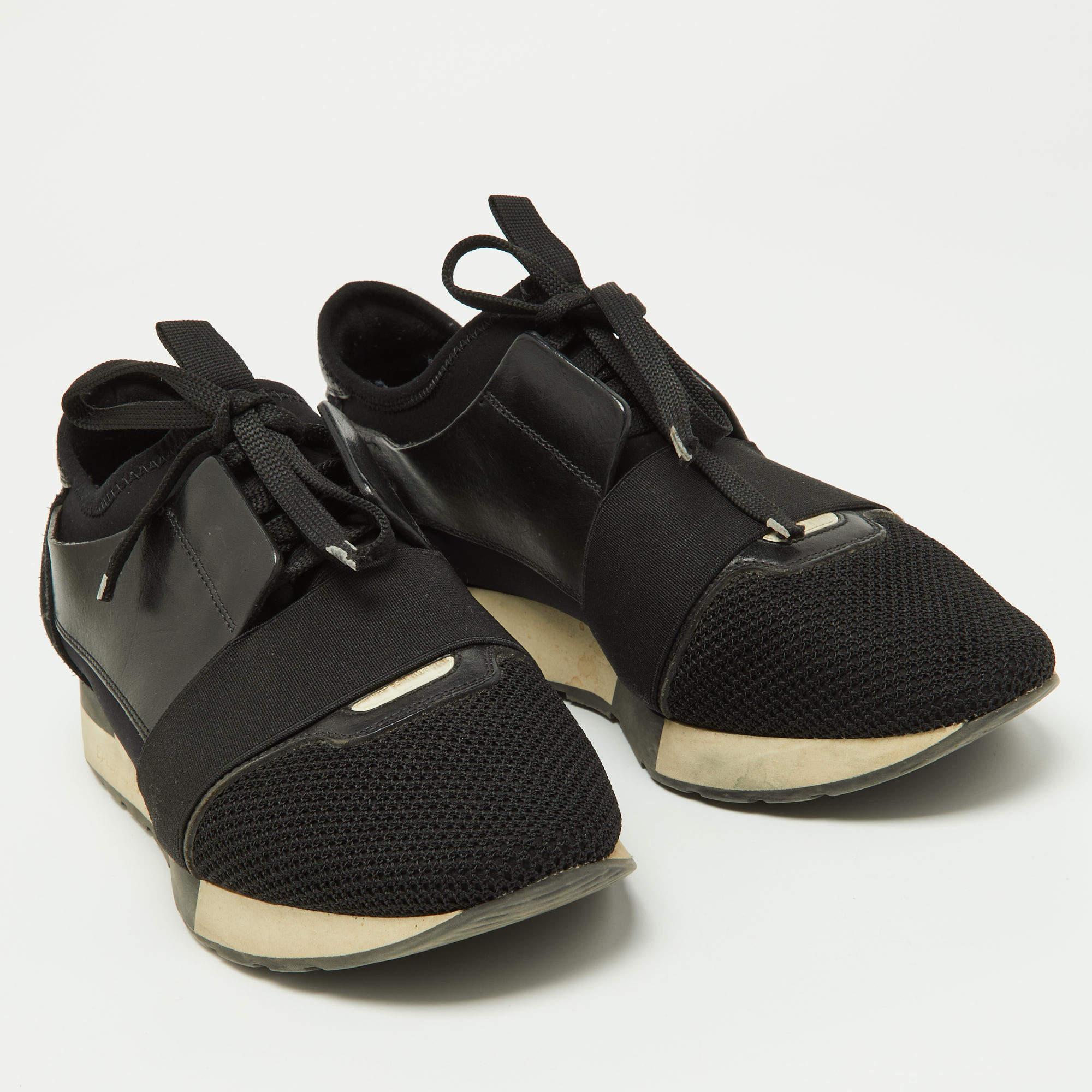 Balenciaga Black Leather Suede and Mesh Race Runner Sneakers Size 39 For Sale 1