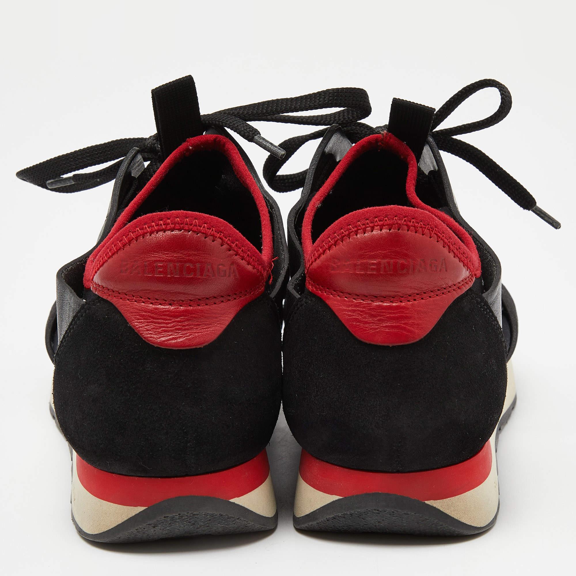 Balenciaga - Baskets de course en cuir, daim et maille noires, taille 39 en vente 1